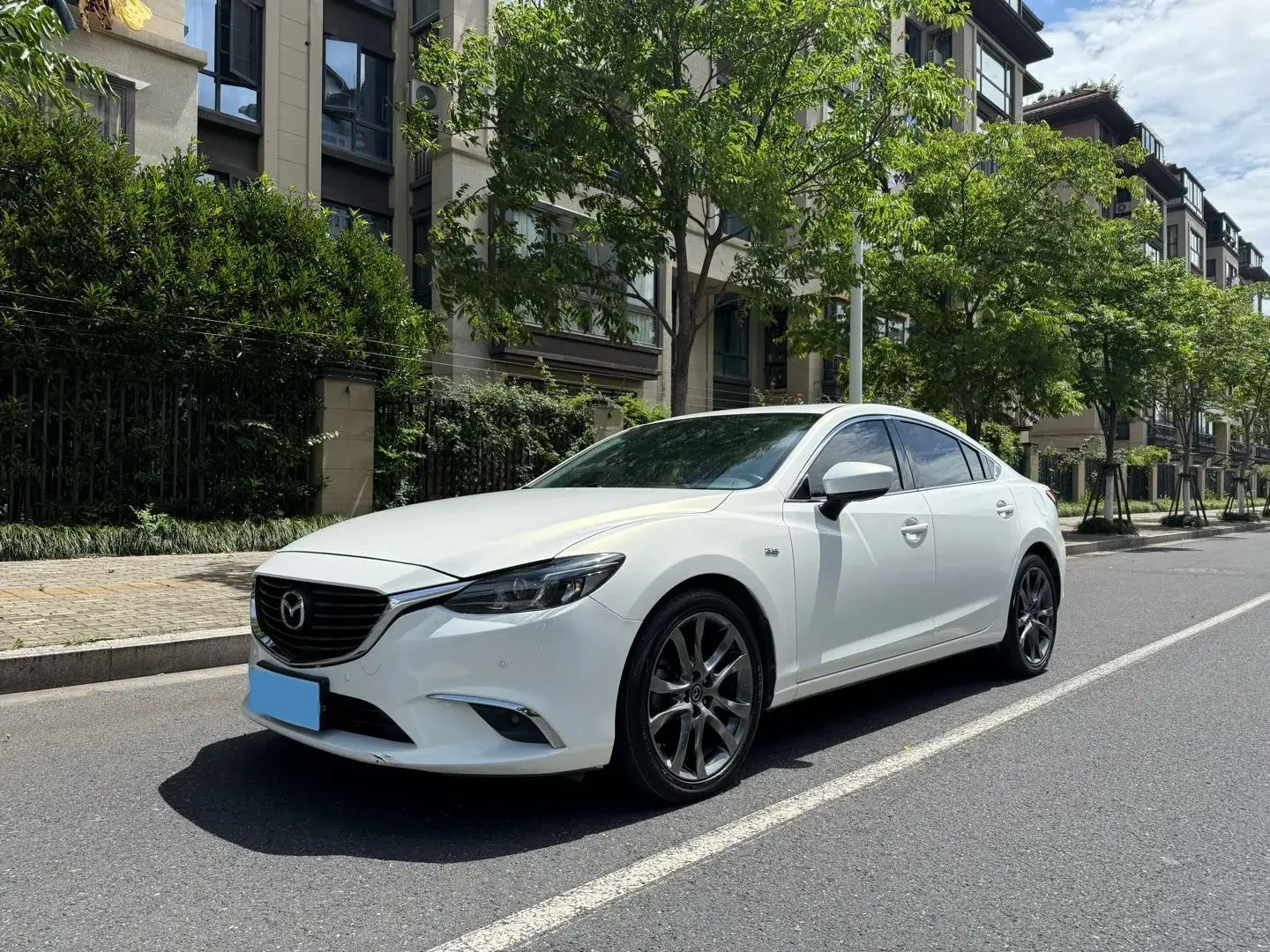 2018 MAZDA ATENZA view 1
