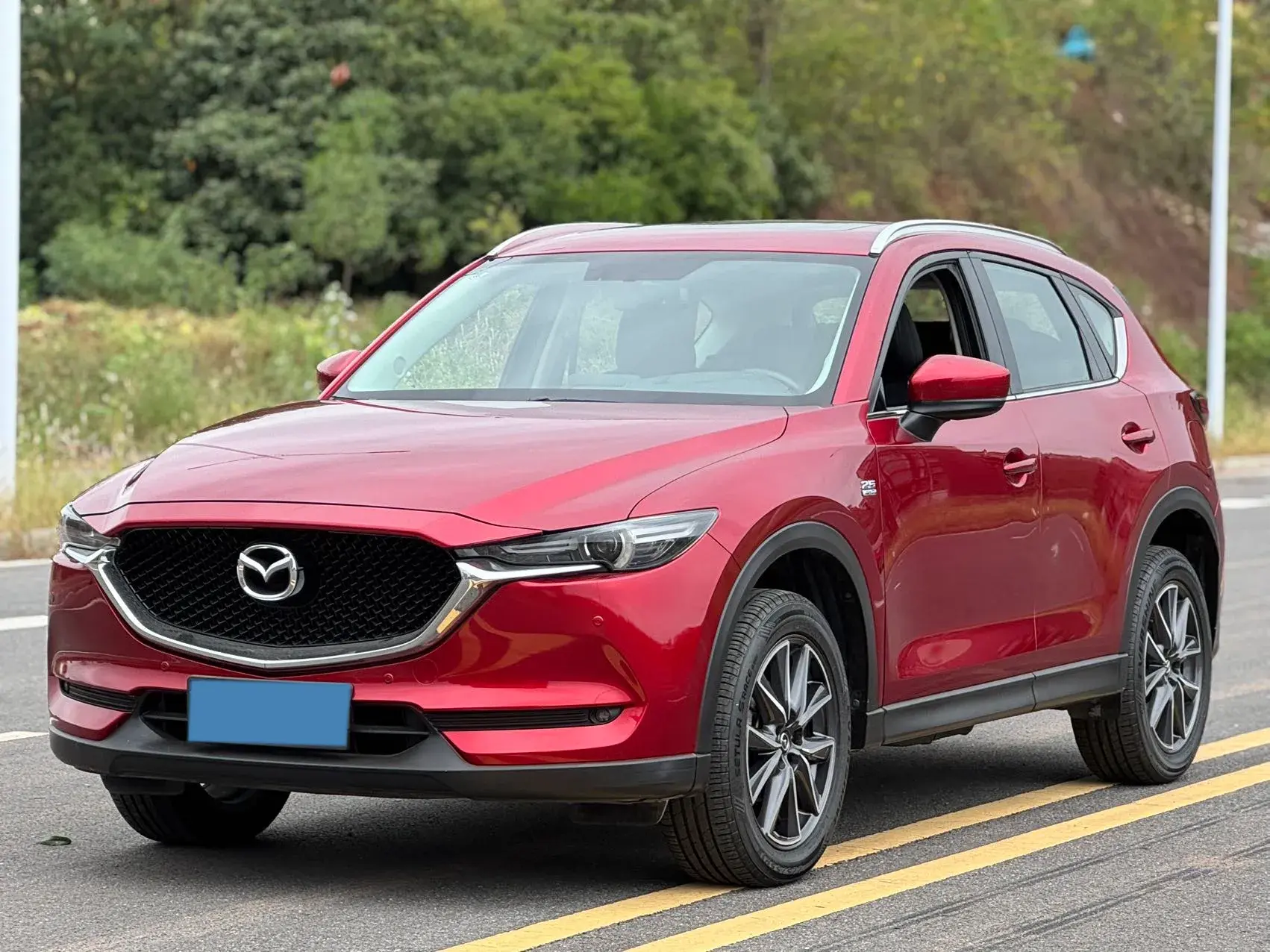 2017 MAZDA CX-5 view 1