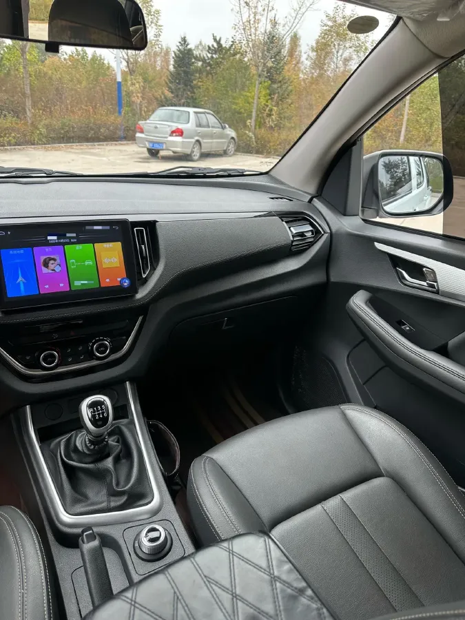 2023 Isuzu Jim 2.5T 143HP L4 6MT,autocango,china used car exporter,china ev exporter,chinese used car exporter,chinese used ev exporter