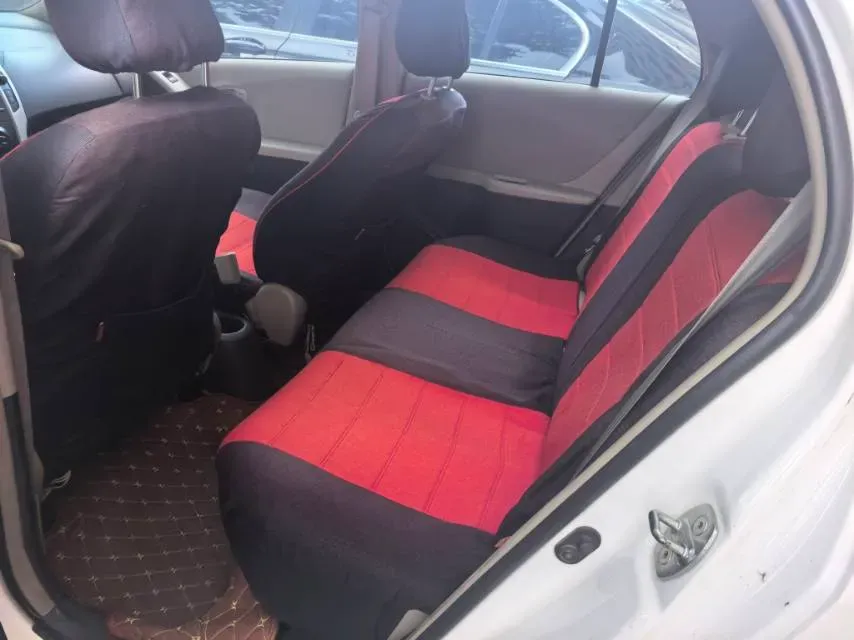 2011 Toyota Yaris 1.6L 118HP L4 4AT,autocango,china used car exporter,china ev exporter,chinese used car exporter,chinese used ev exporter