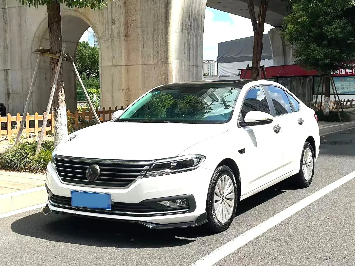 2021 VOLKSWAGEN LAVIDA view 1