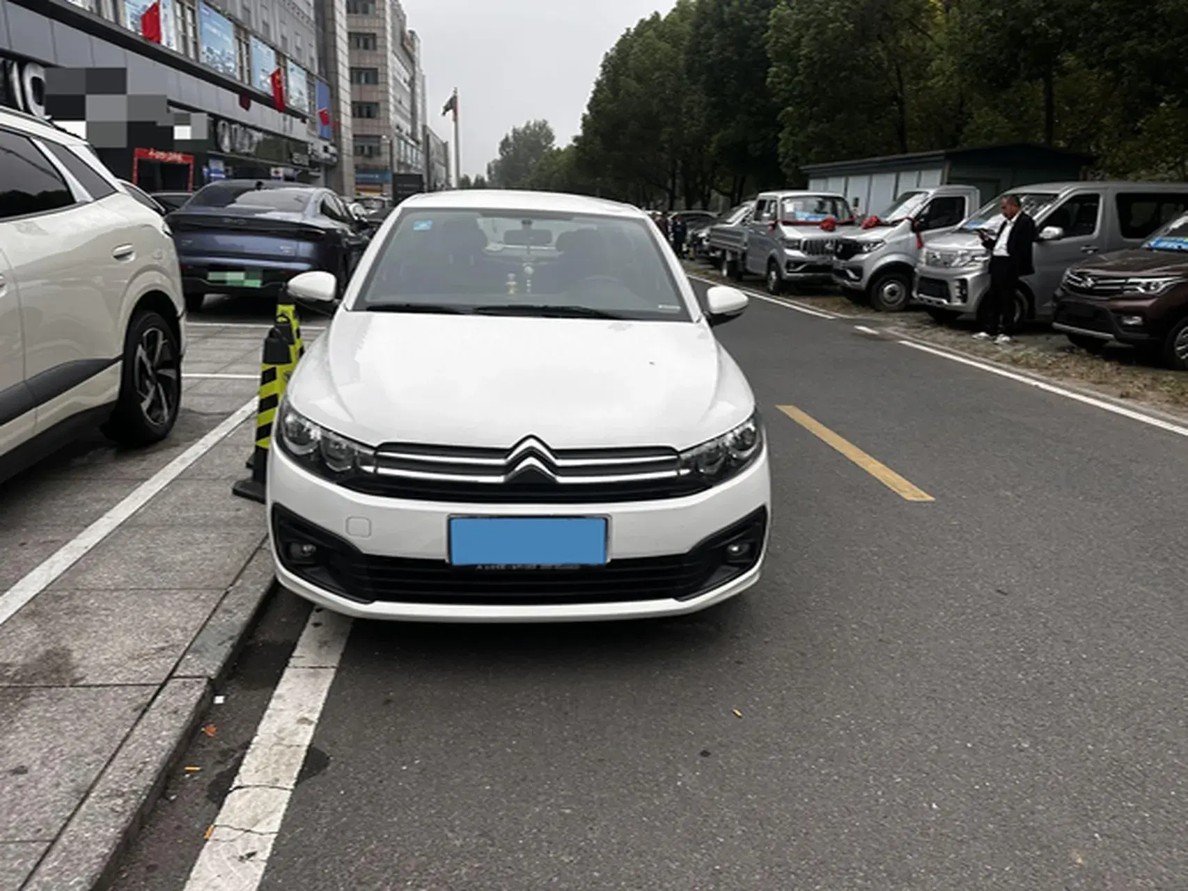 2017 CITROEN ELYSEE thumbnail 2