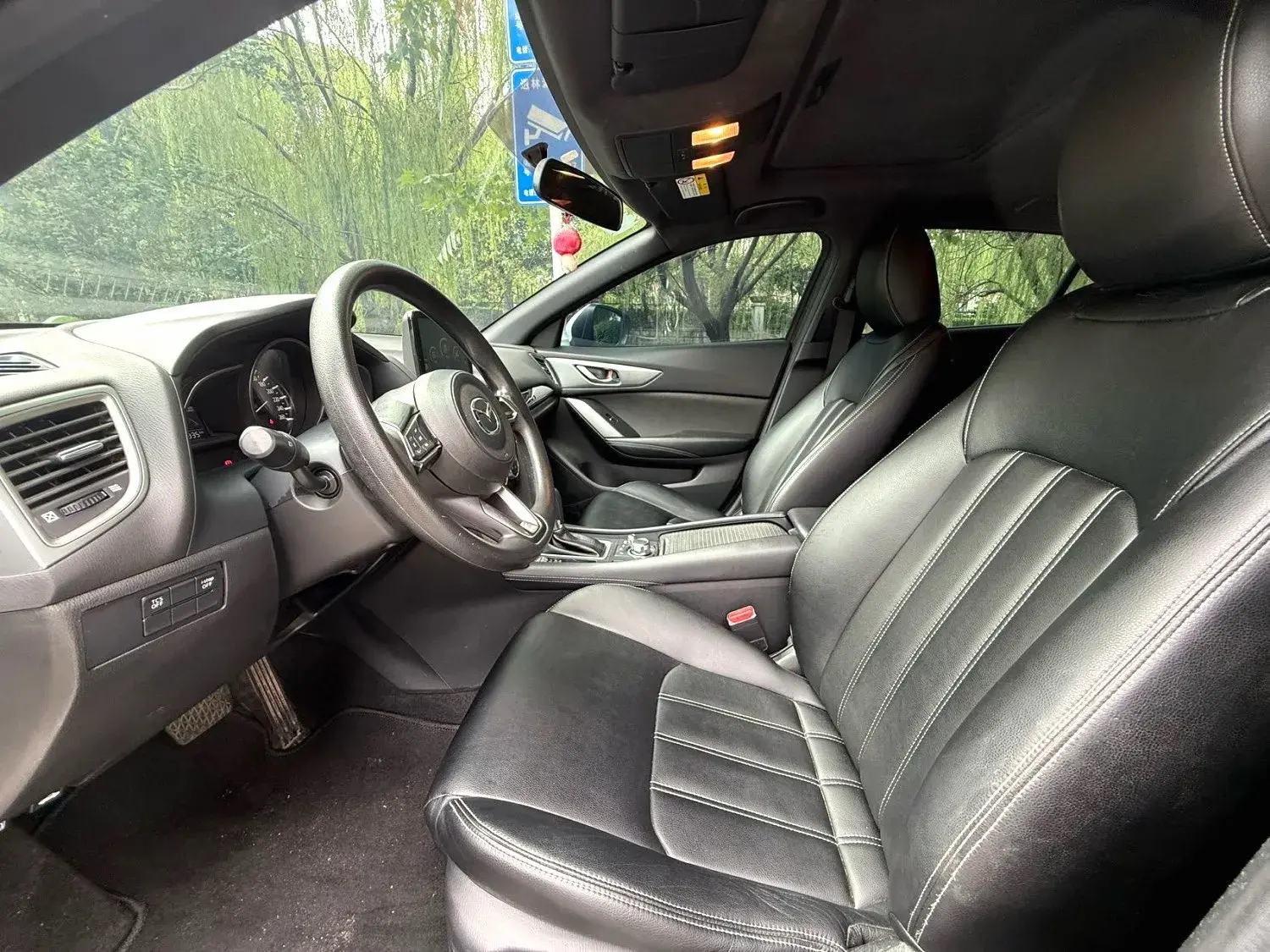 2018 MAZDA CX-4 thumbnail 4