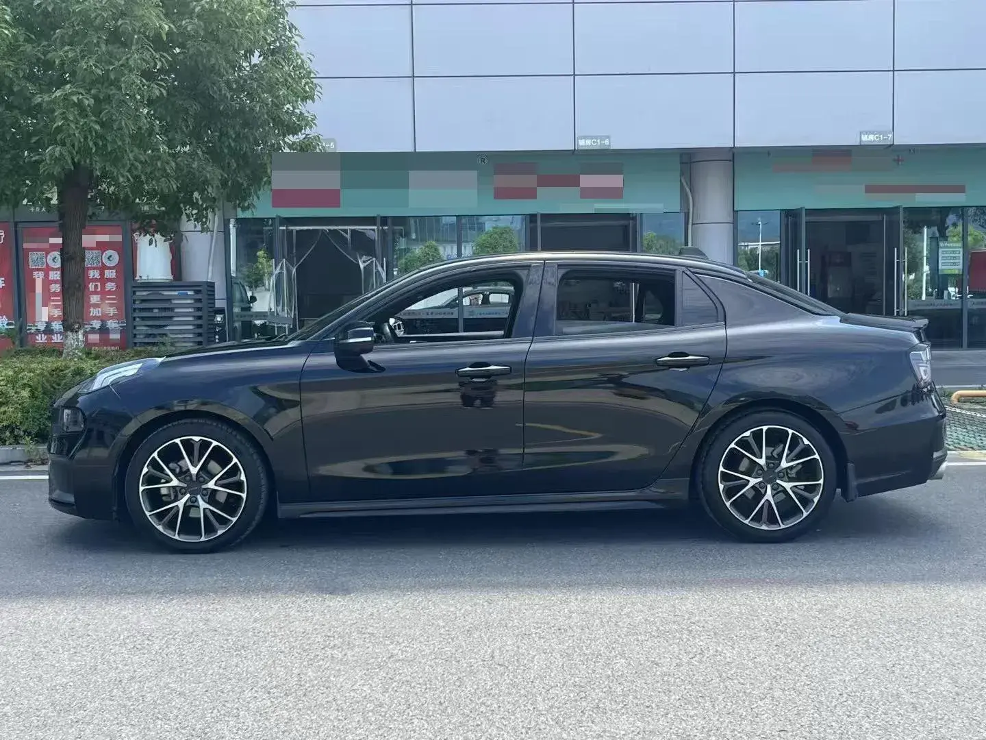 2022 LYNK&CO 03 thumbnail 3