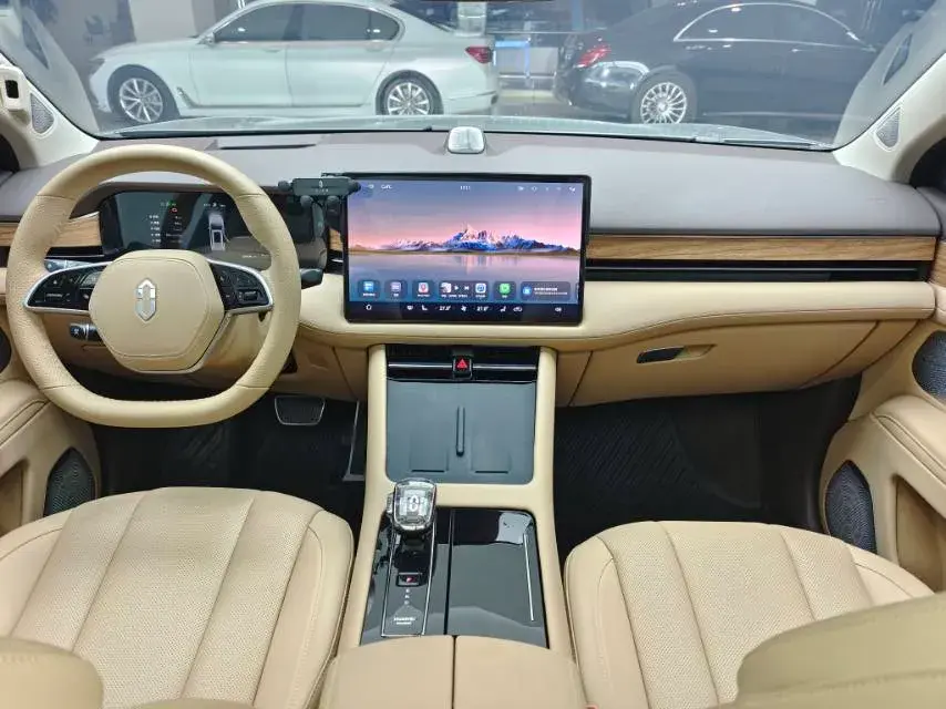 2024 AITO AITO thumbnail 4