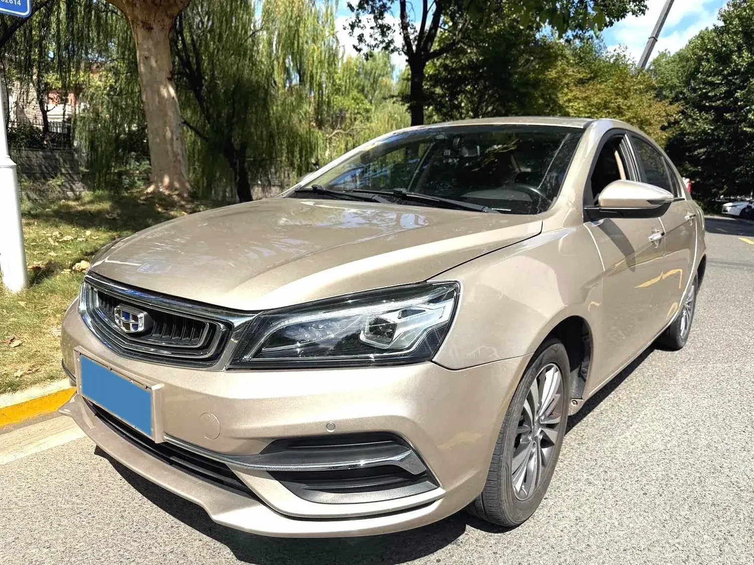2018 GEELY EMGRAND view 1