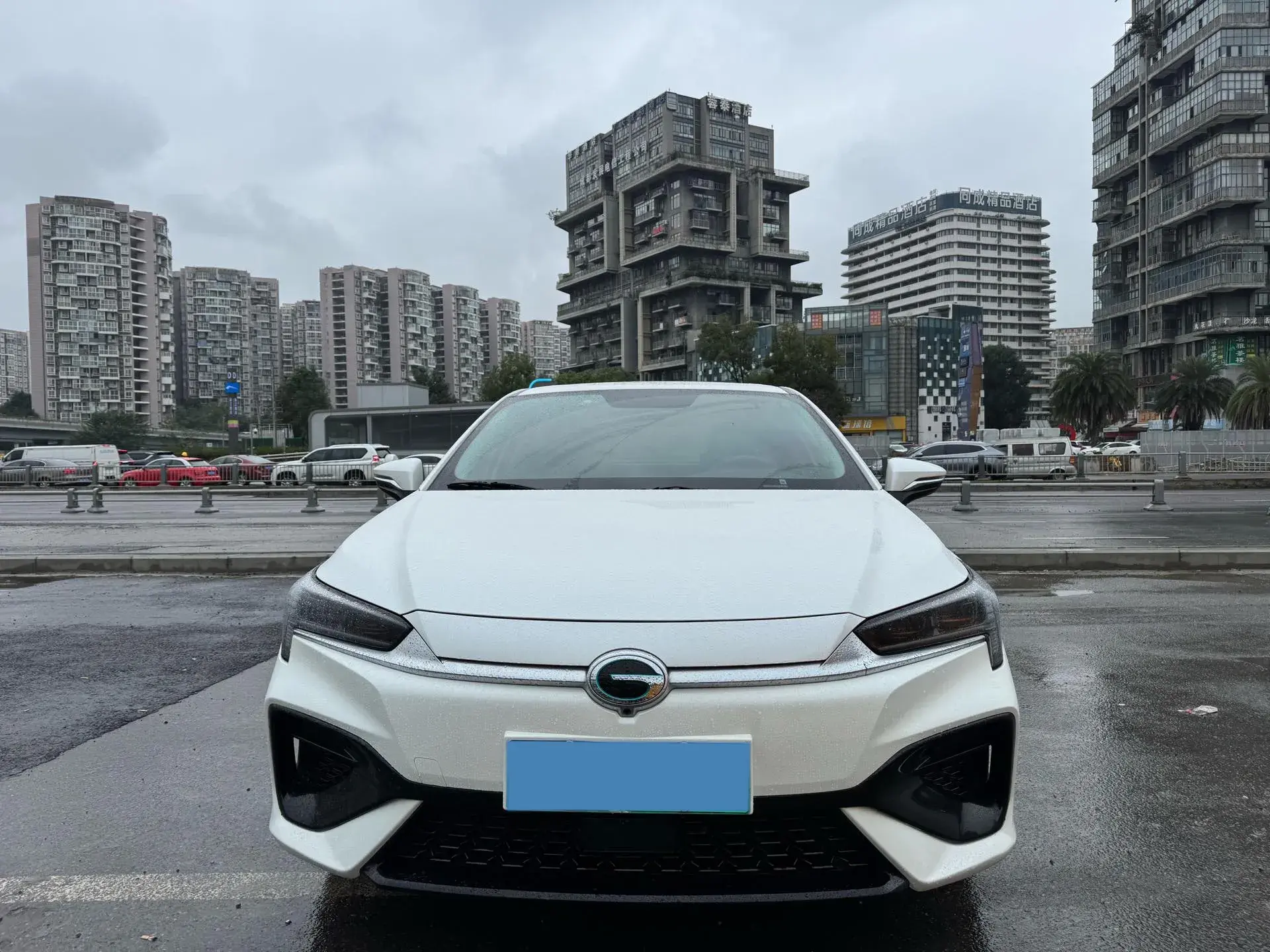 2022 AION S thumbnail 2