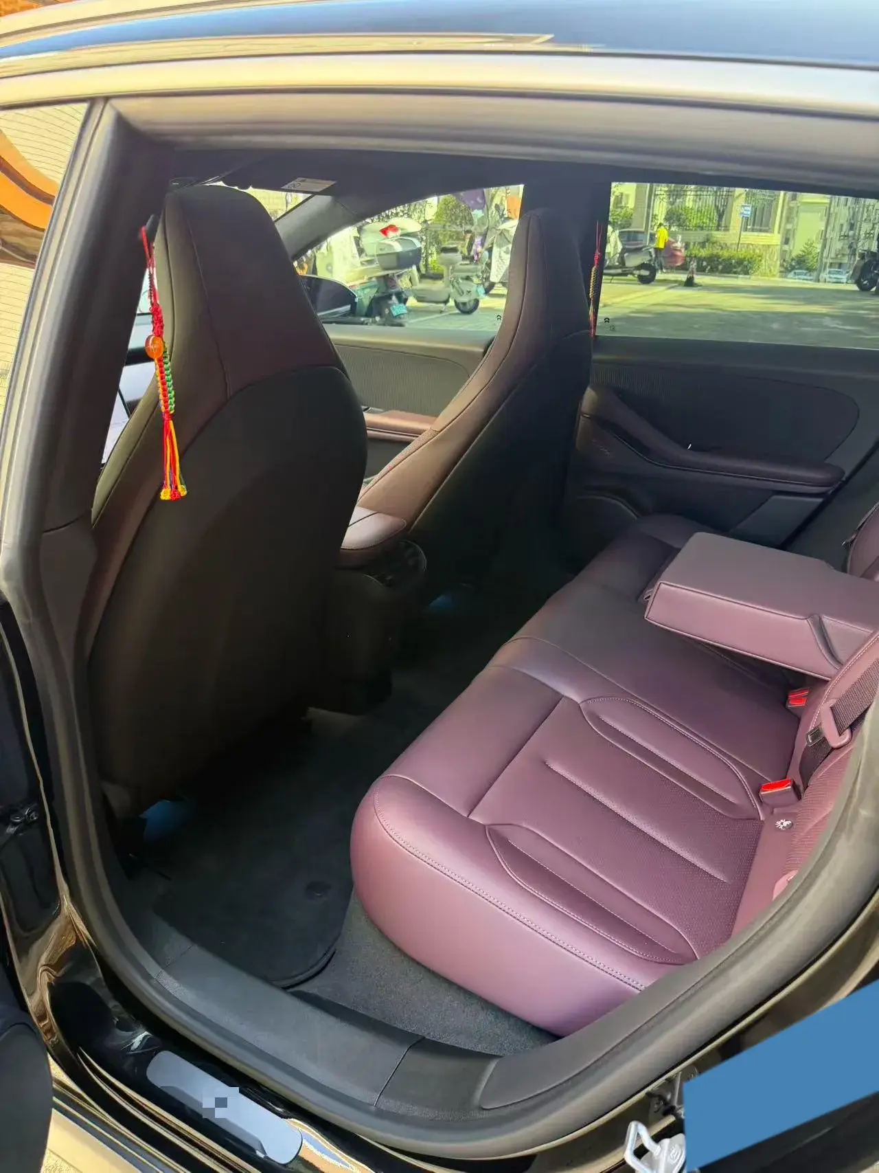 2024 NIO ET5T thumbnail 3