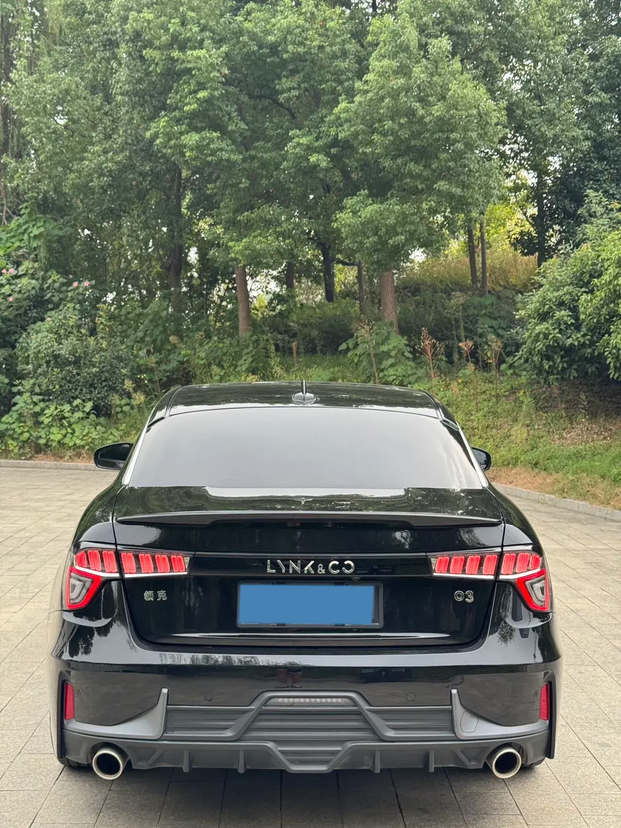 2021 LYNK&CO 03 thumbnail 3