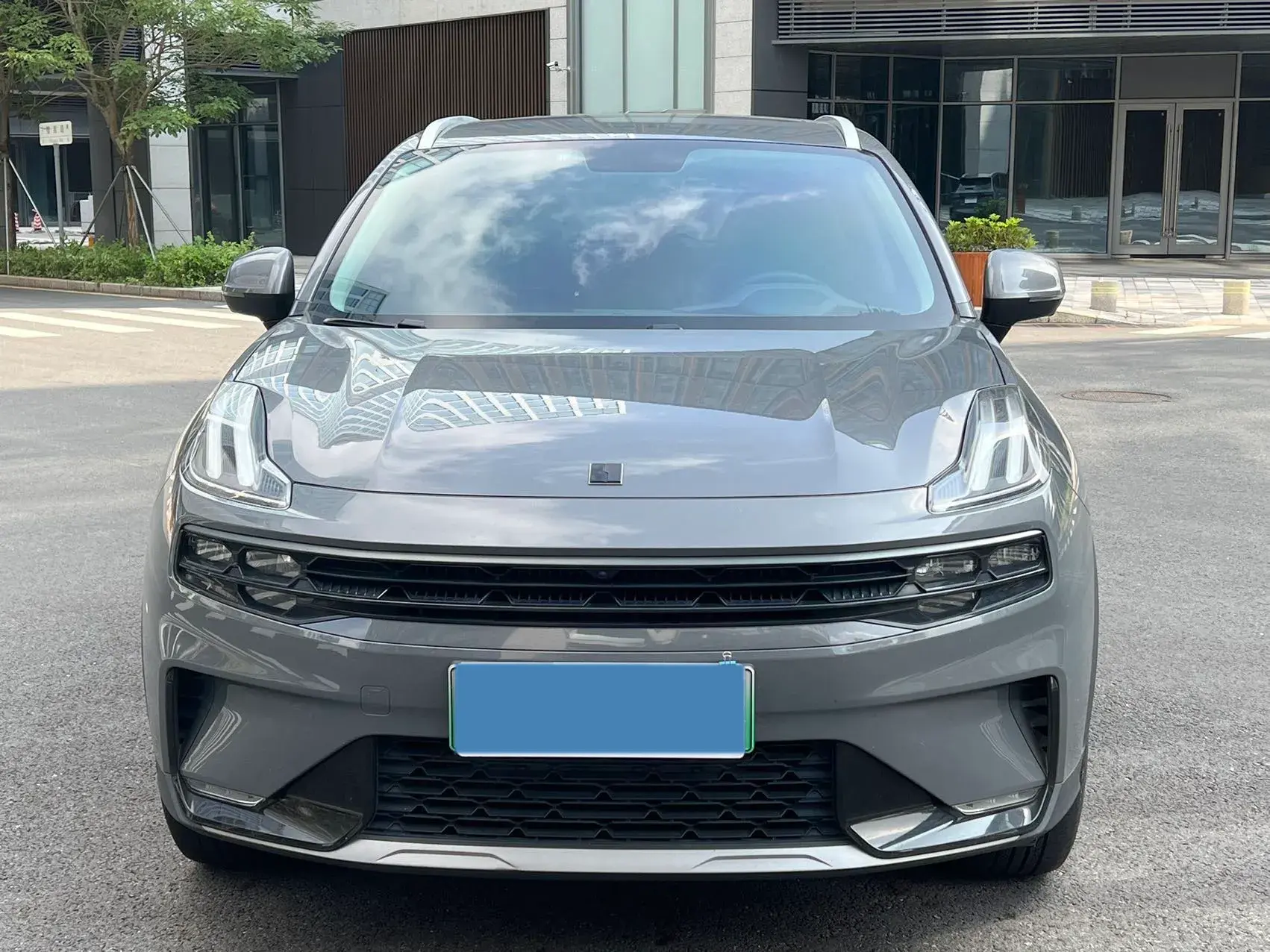 2020 LYNK&CO 06 thumbnail 2