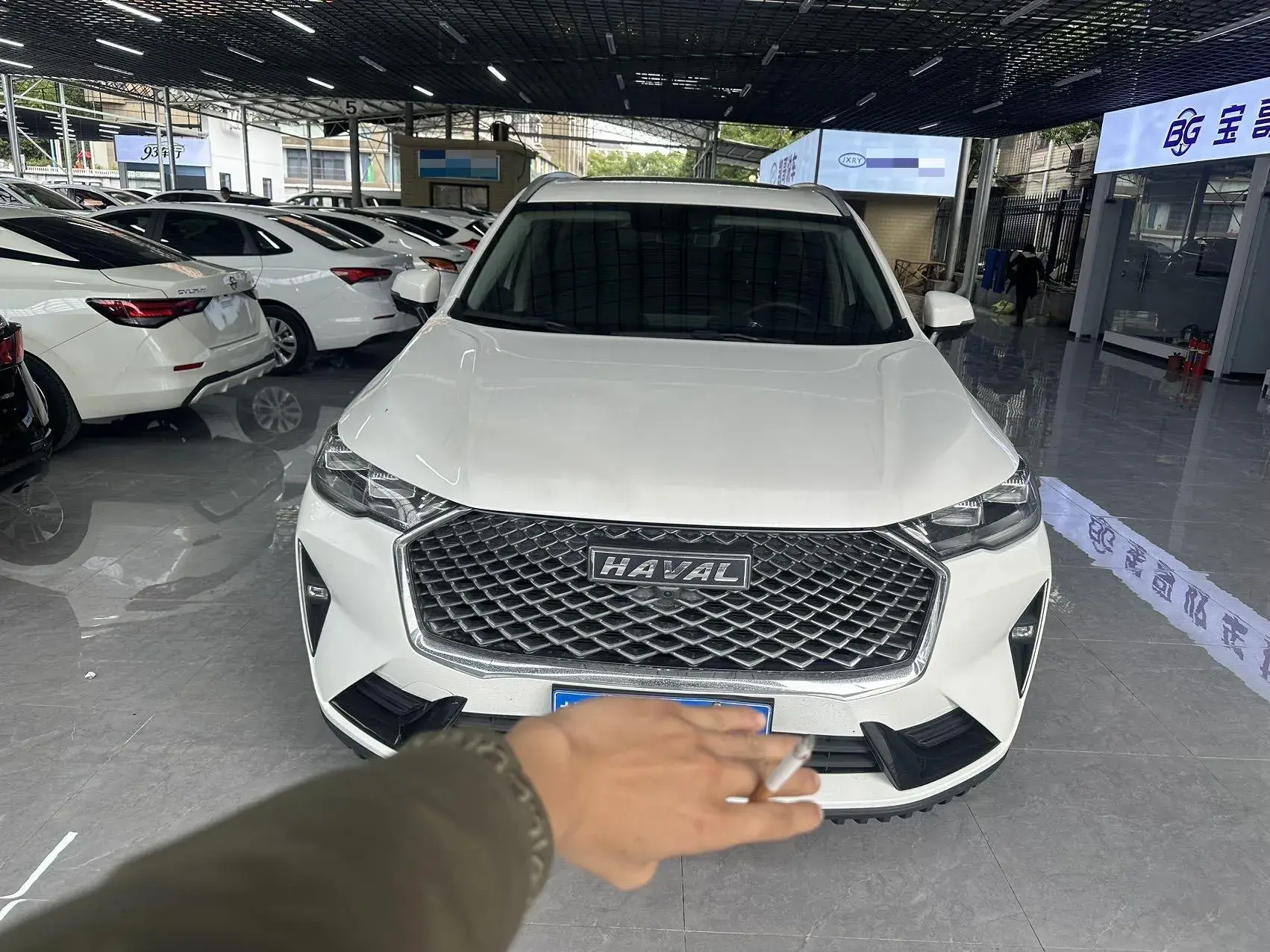 2022 HAVAL H6 thumbnail 2