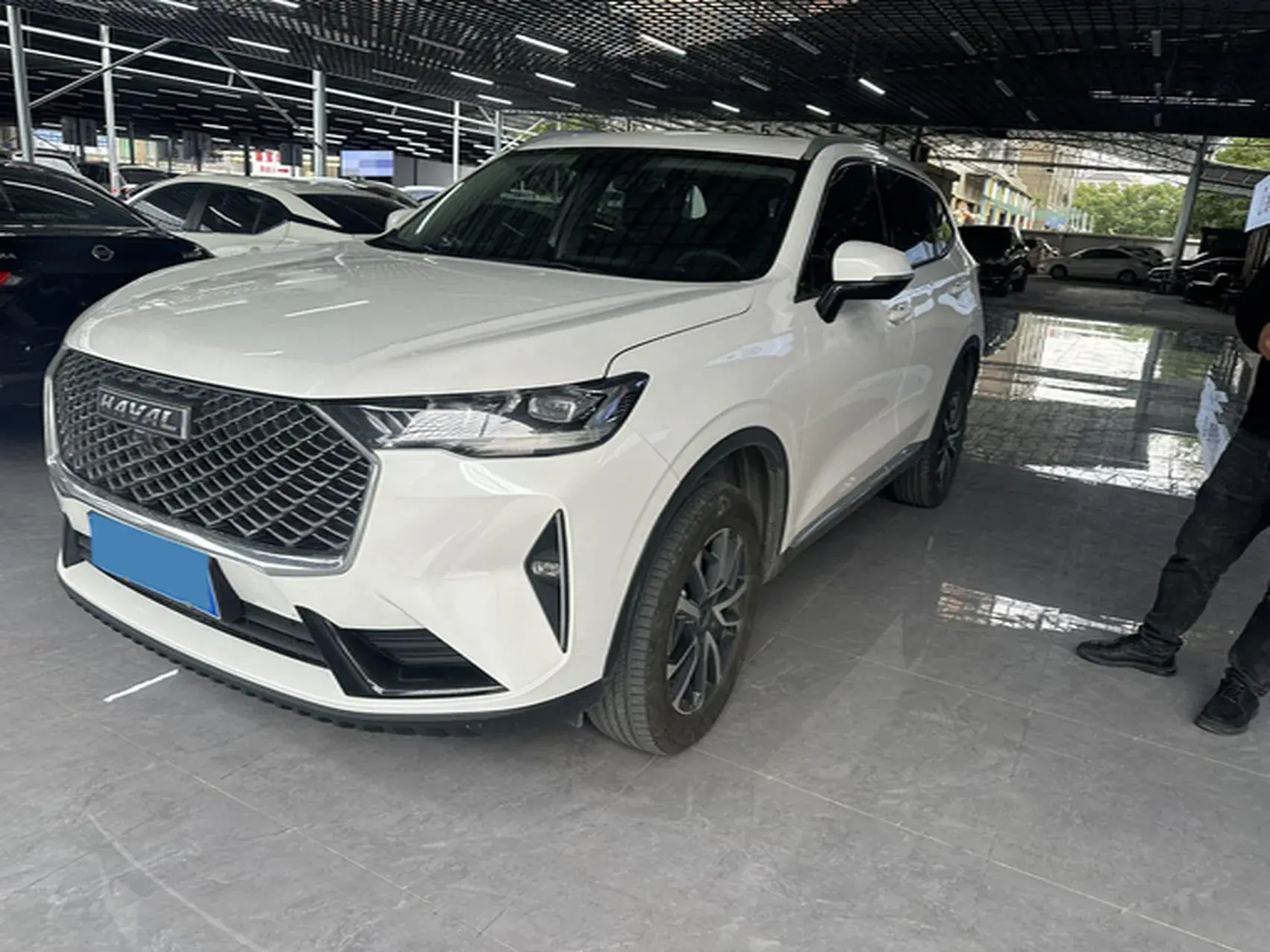 2022 HAVAL H6 view 1