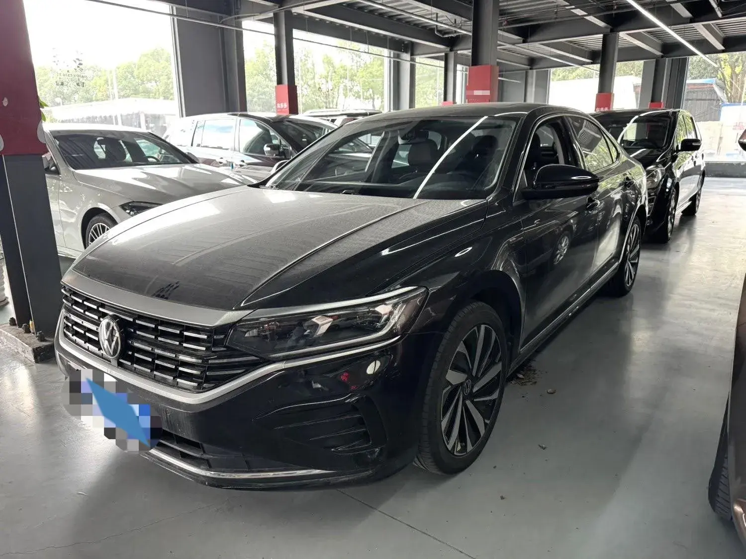 2023 VOLKSWAGEN PASSAT view 1