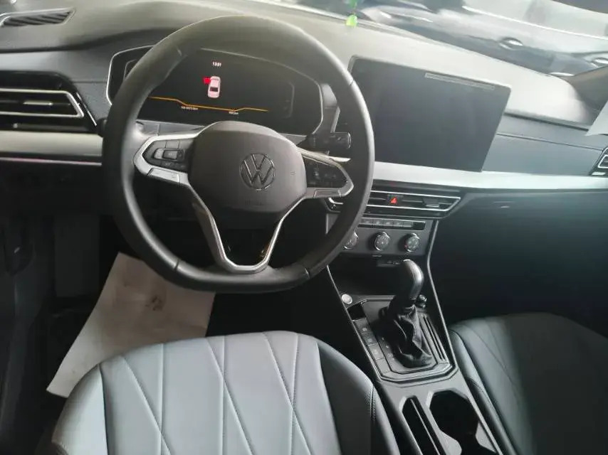 2024 VOLKSWAGEN LAVIDA thumbnail 4