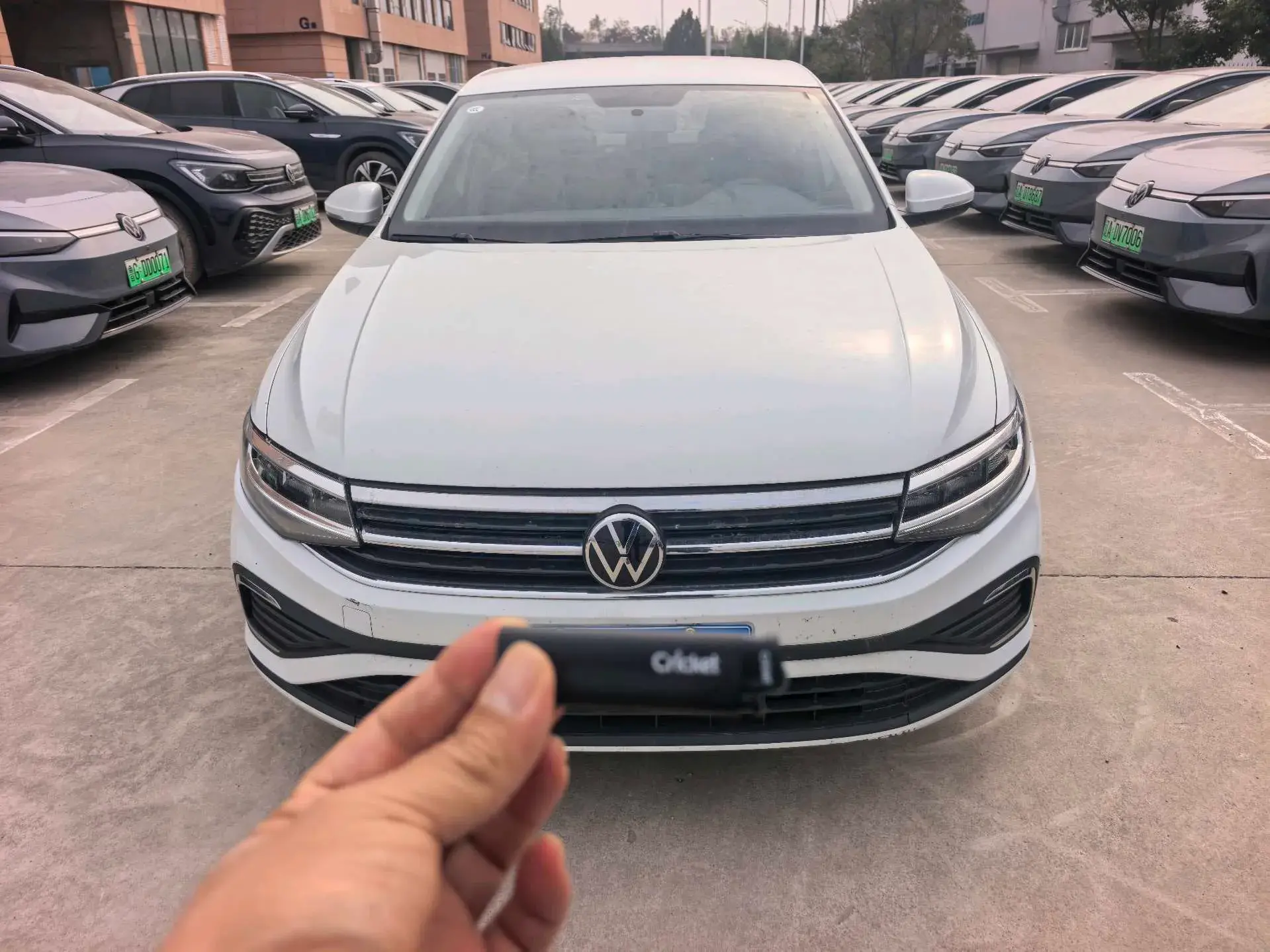 2023 VOLKSWAGEN BORA thumbnail 3