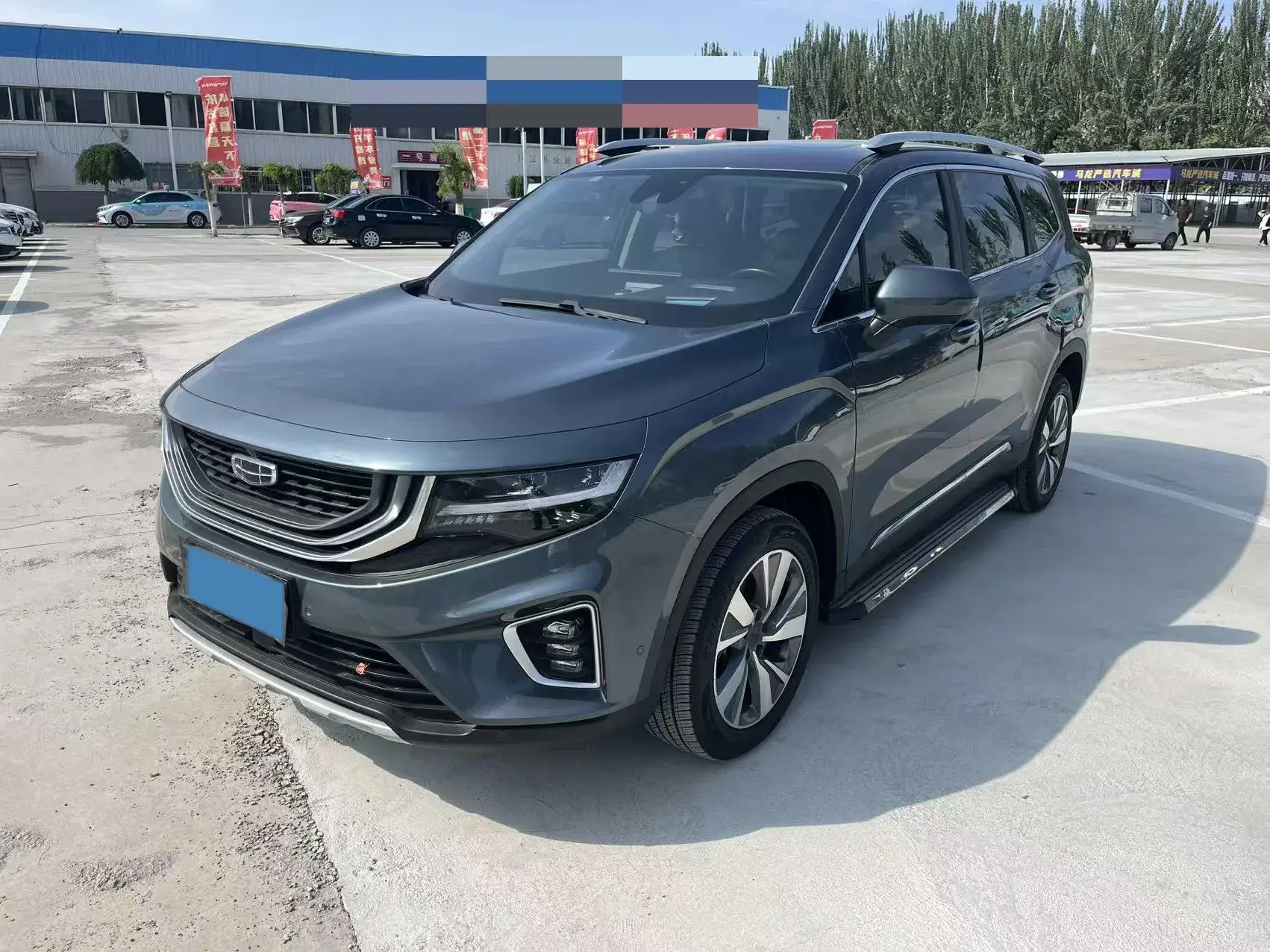 2020 GEELY OKAVANGO view 1