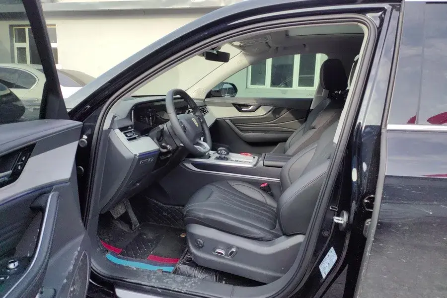 2025 HONGQI HS5 thumbnail 3