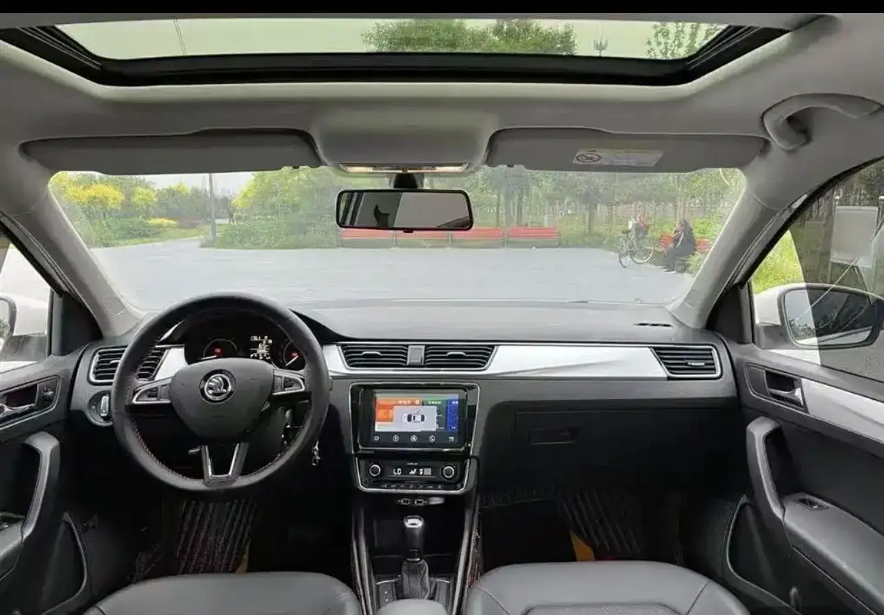 2020 SKODA RAPID thumbnail 3