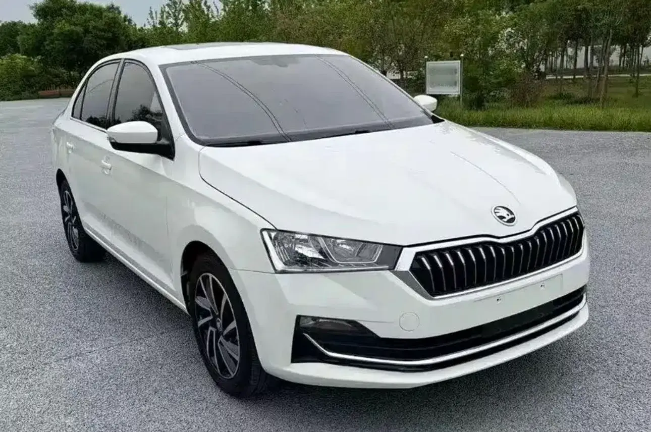 2020 SKODA RAPID thumbnail 2