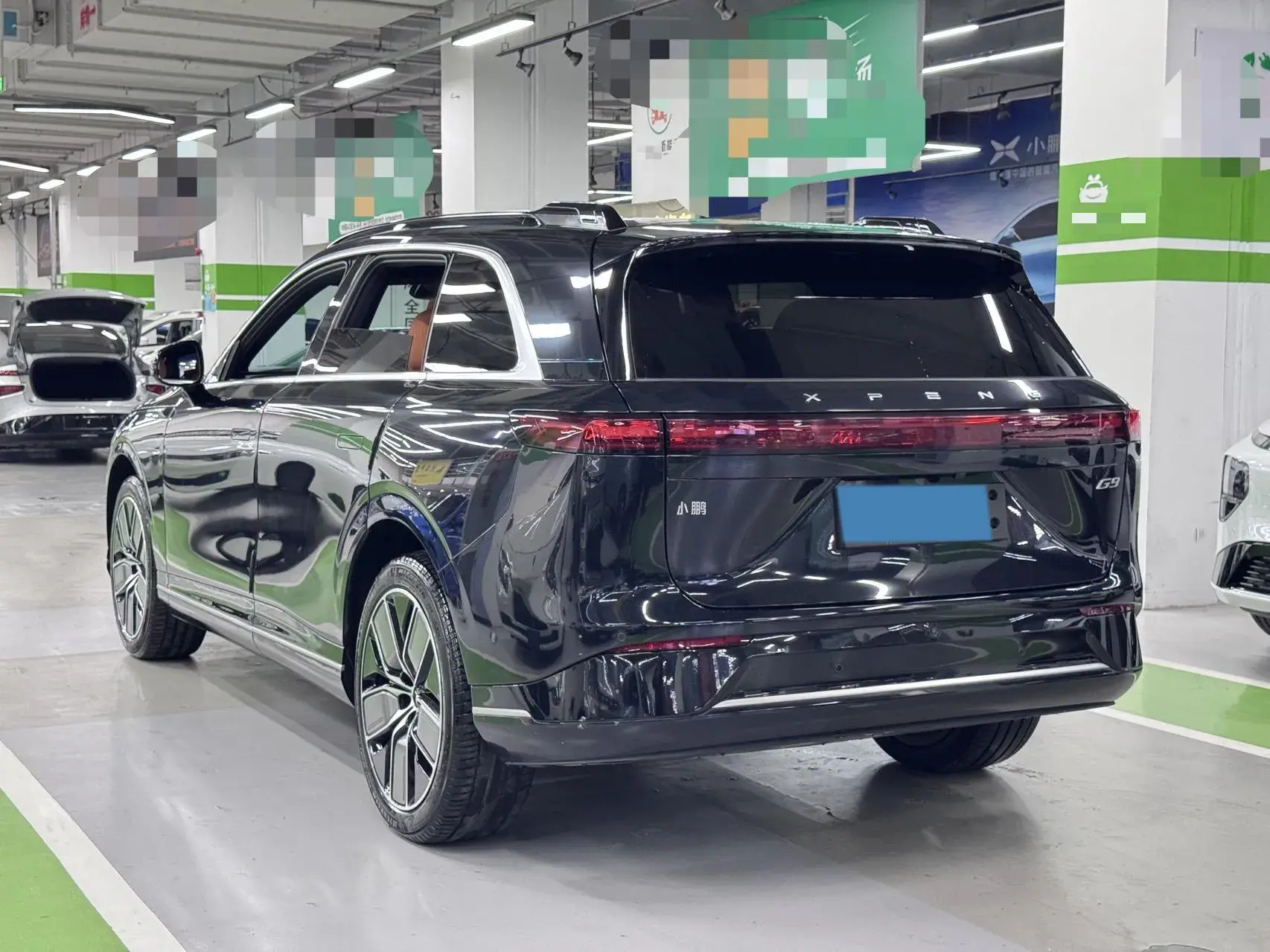 2024 XPENG G9 thumbnail 3