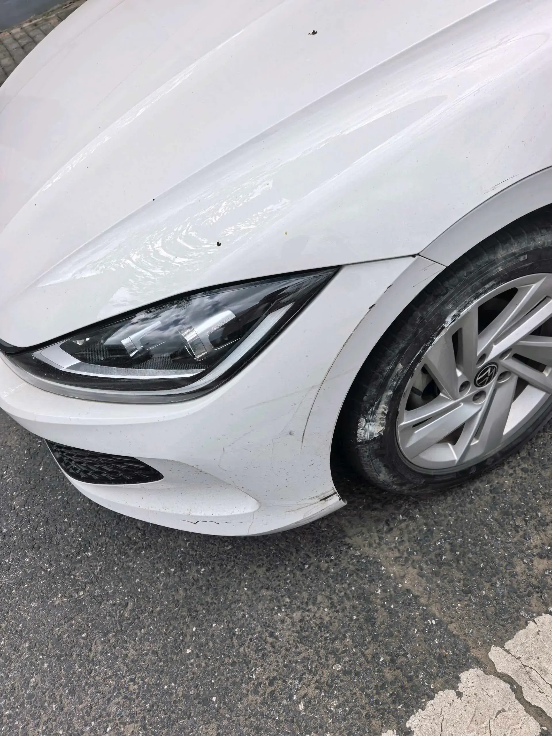 2023 VOLKSWAGEN LAMANDO thumbnail 4