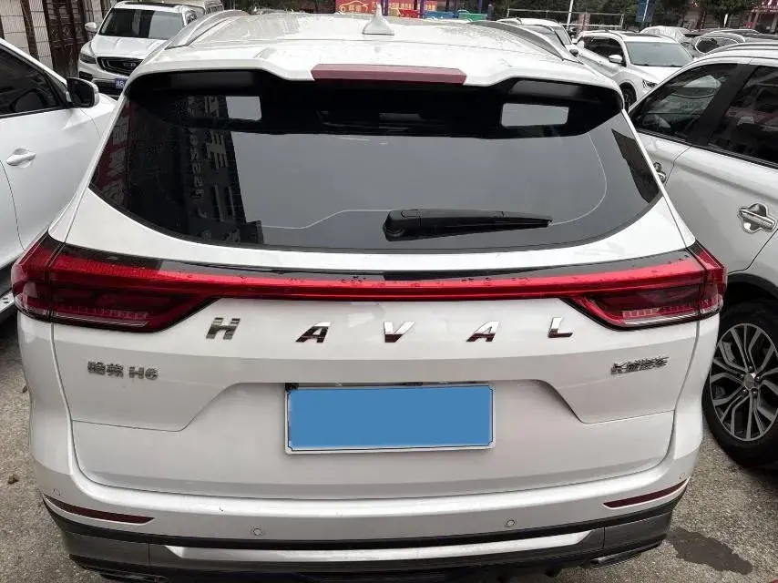 2023 HAVAL H6 thumbnail 3