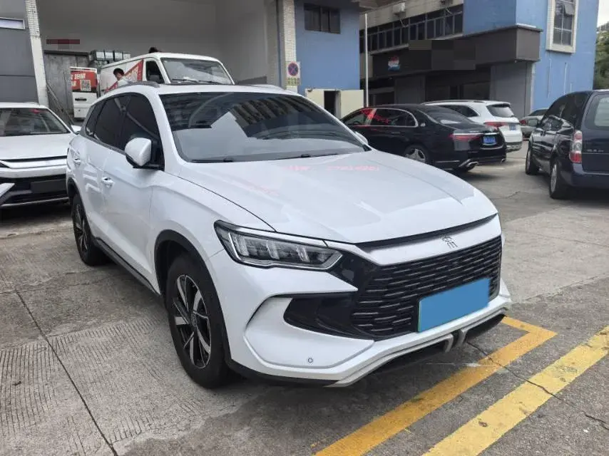 2023 BYD SONG thumbnail 2