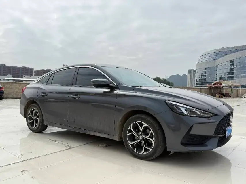 2023 MG 5 thumbnail 3