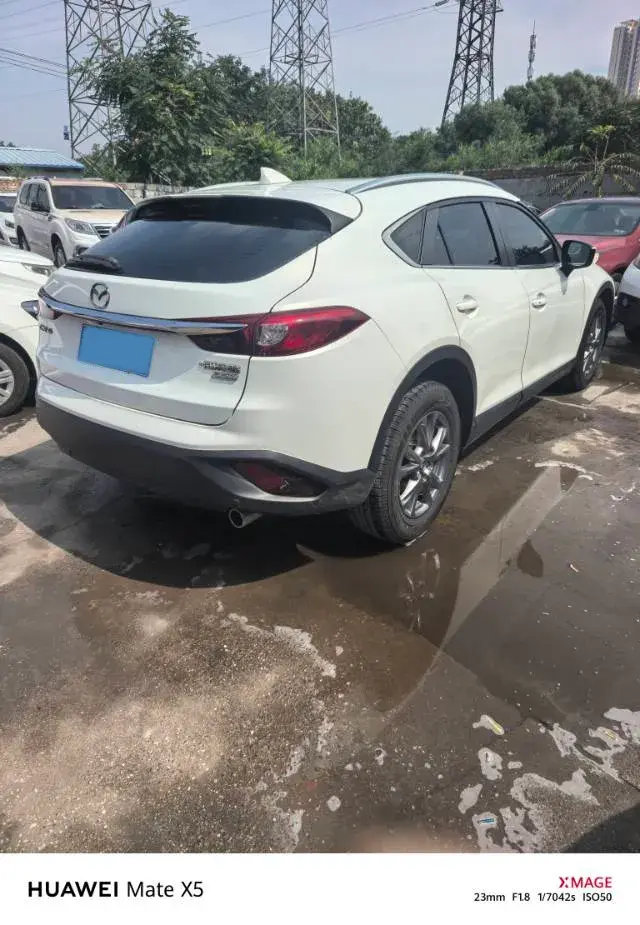 2018 MAZDA CX-4 thumbnail 3