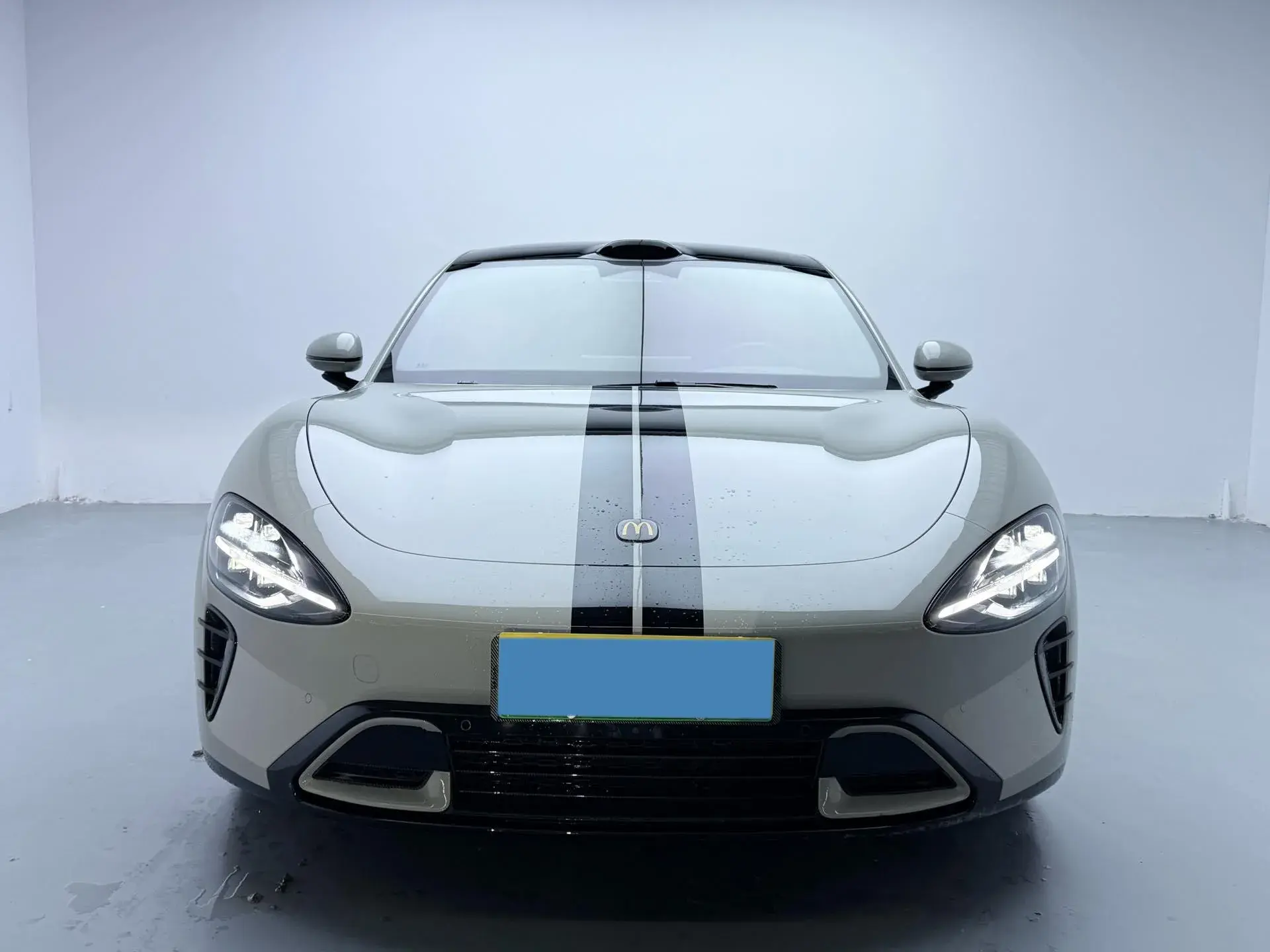 2024 MI SU7 thumbnail 2