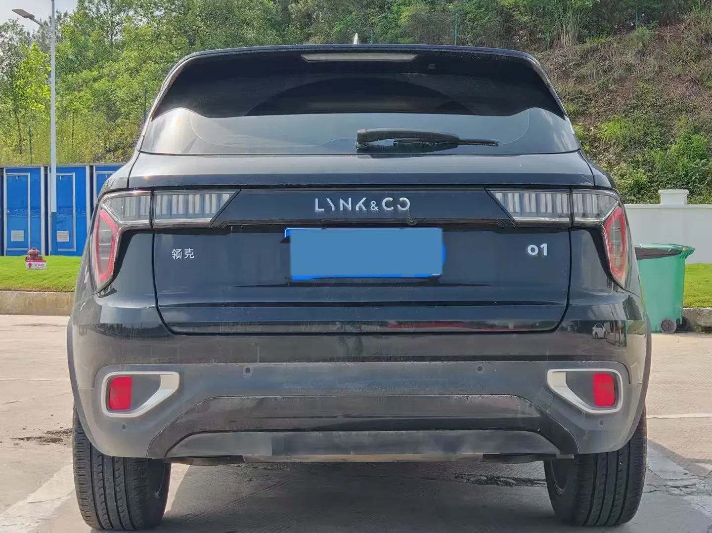 2019 LYNK&CO 01 thumbnail 3