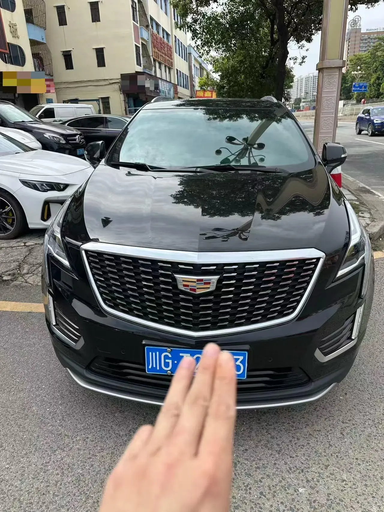 2022 CADILLAC XT5 thumbnail 2