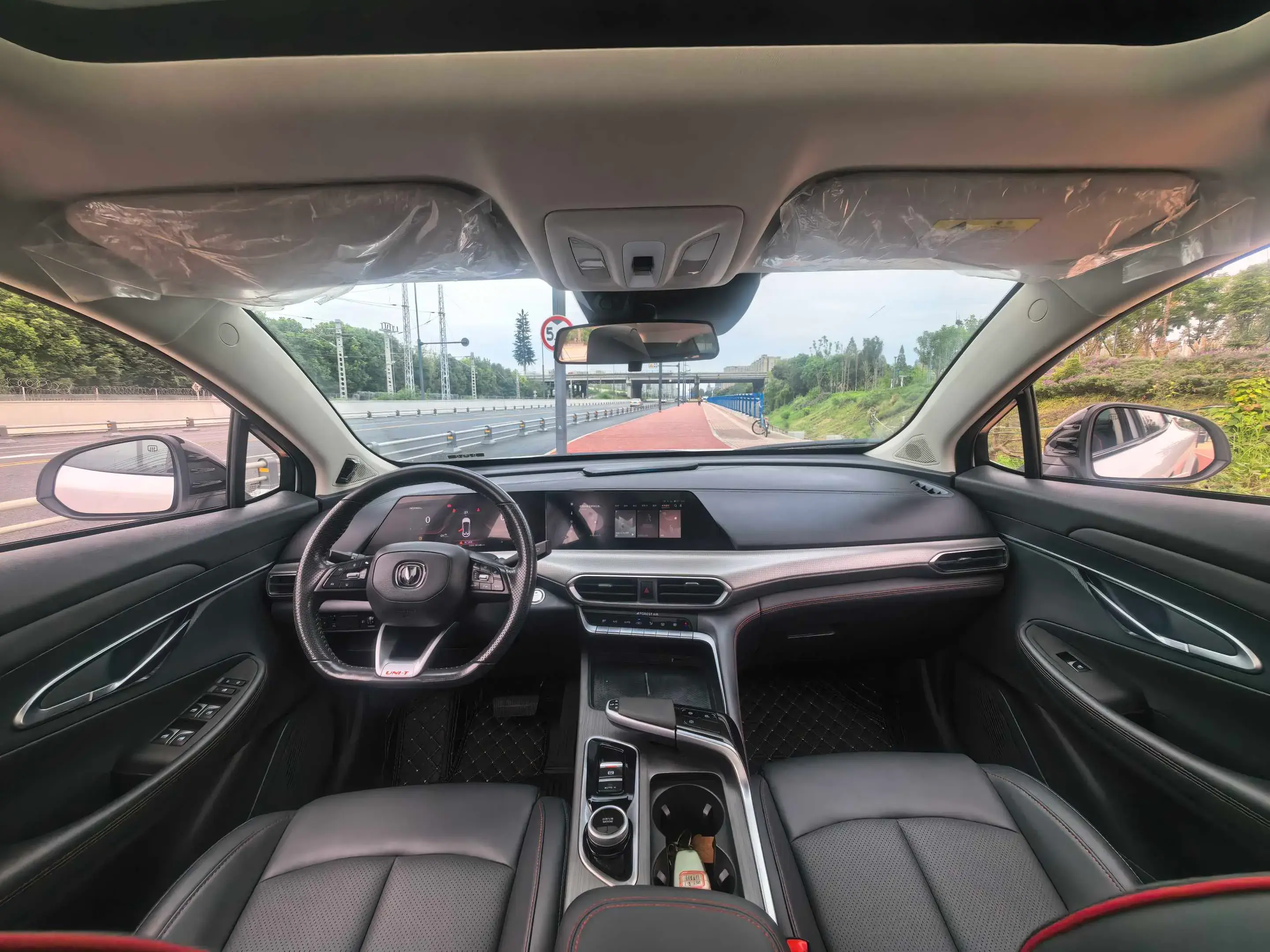 2020 CHANGAN UNI-T thumbnail 3