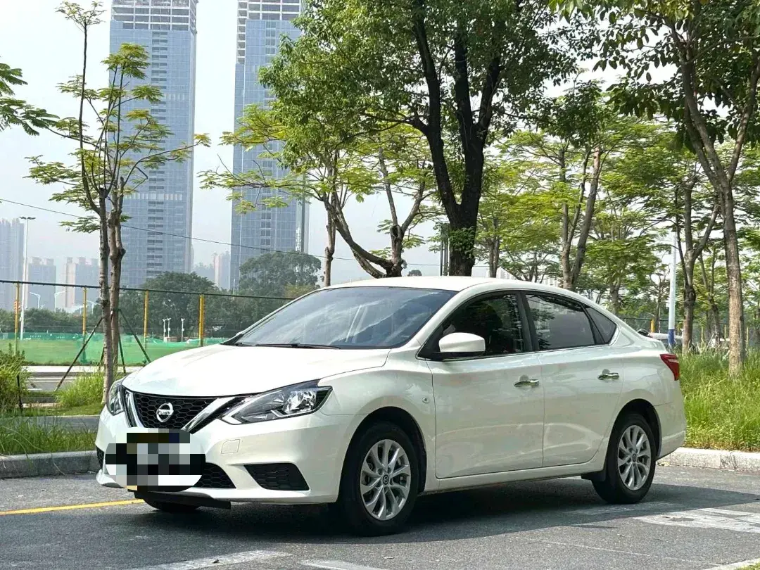2022 NISSAN SYLPHY view 1