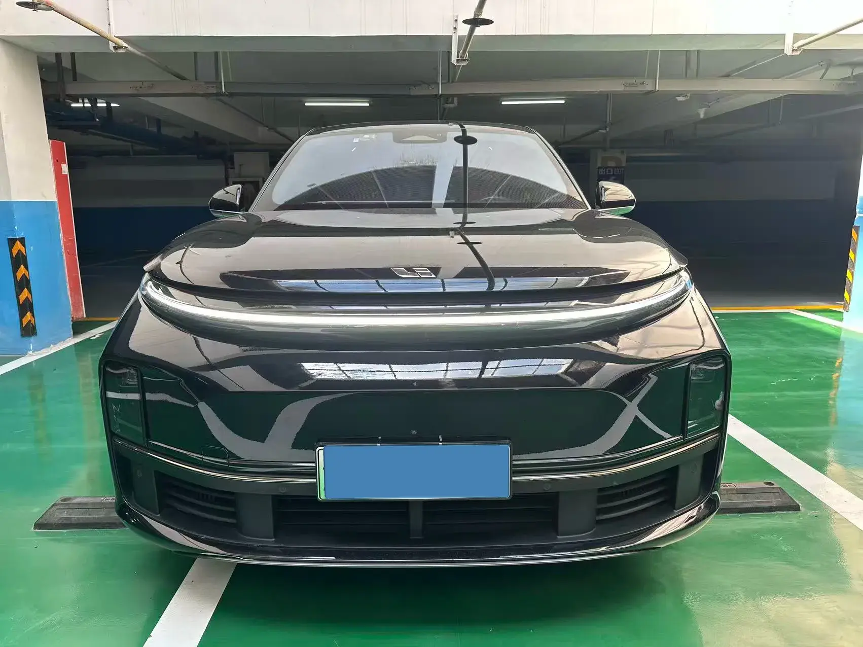 2023 LI L7 thumbnail 2