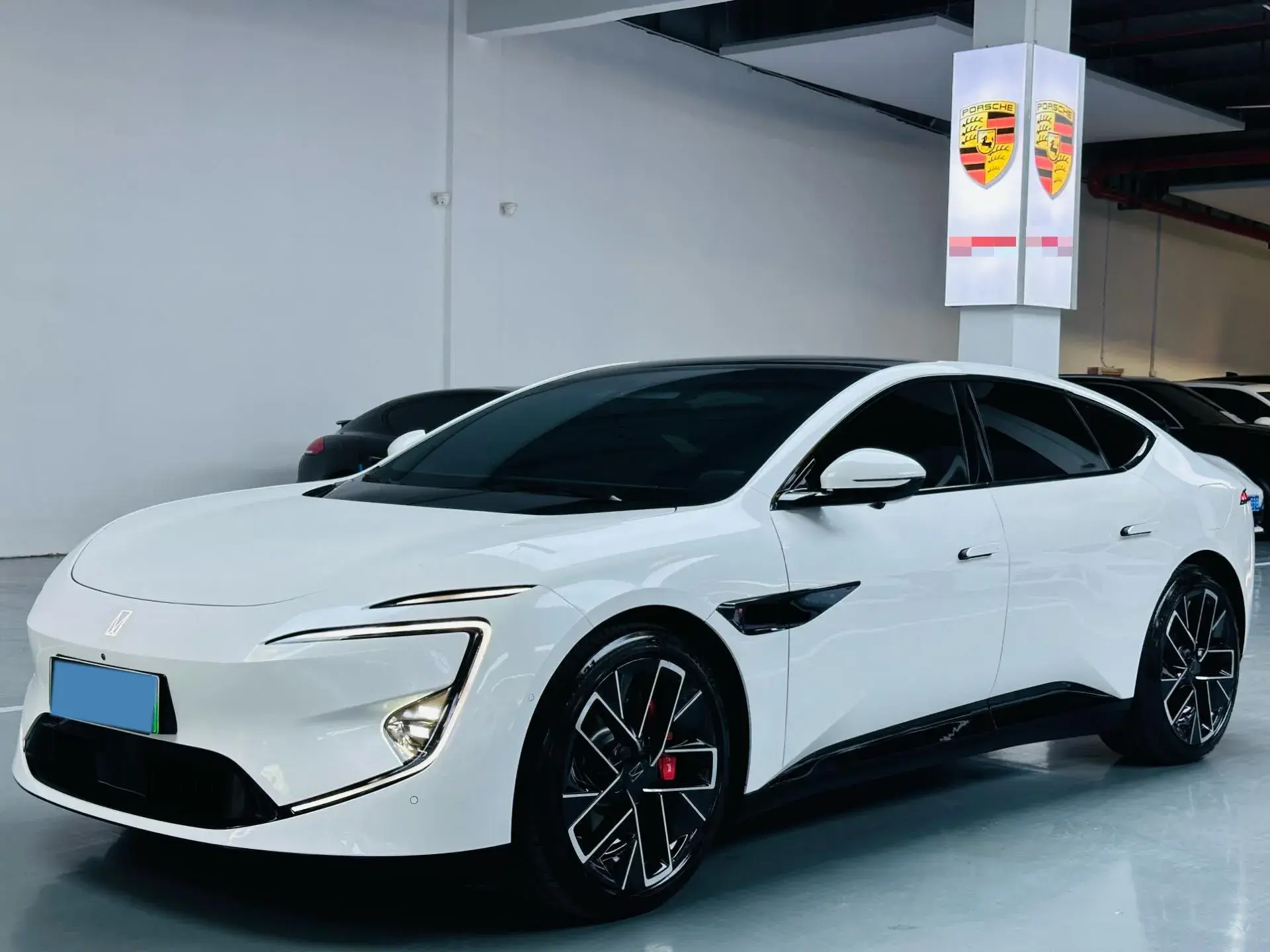 2025 AVATR 12 view 1