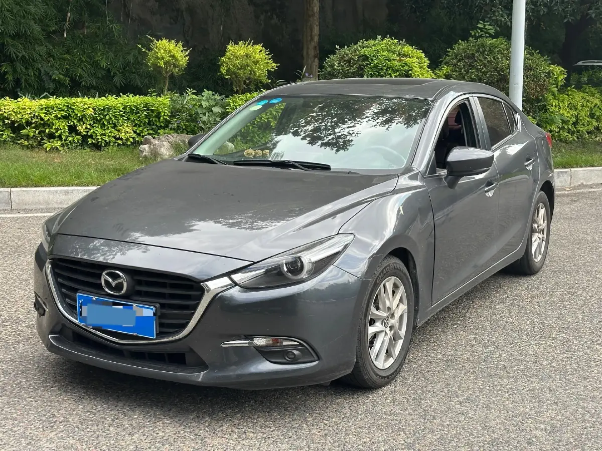 2017 Mazda 3 Axela 1.5L 117HP L4 6AT