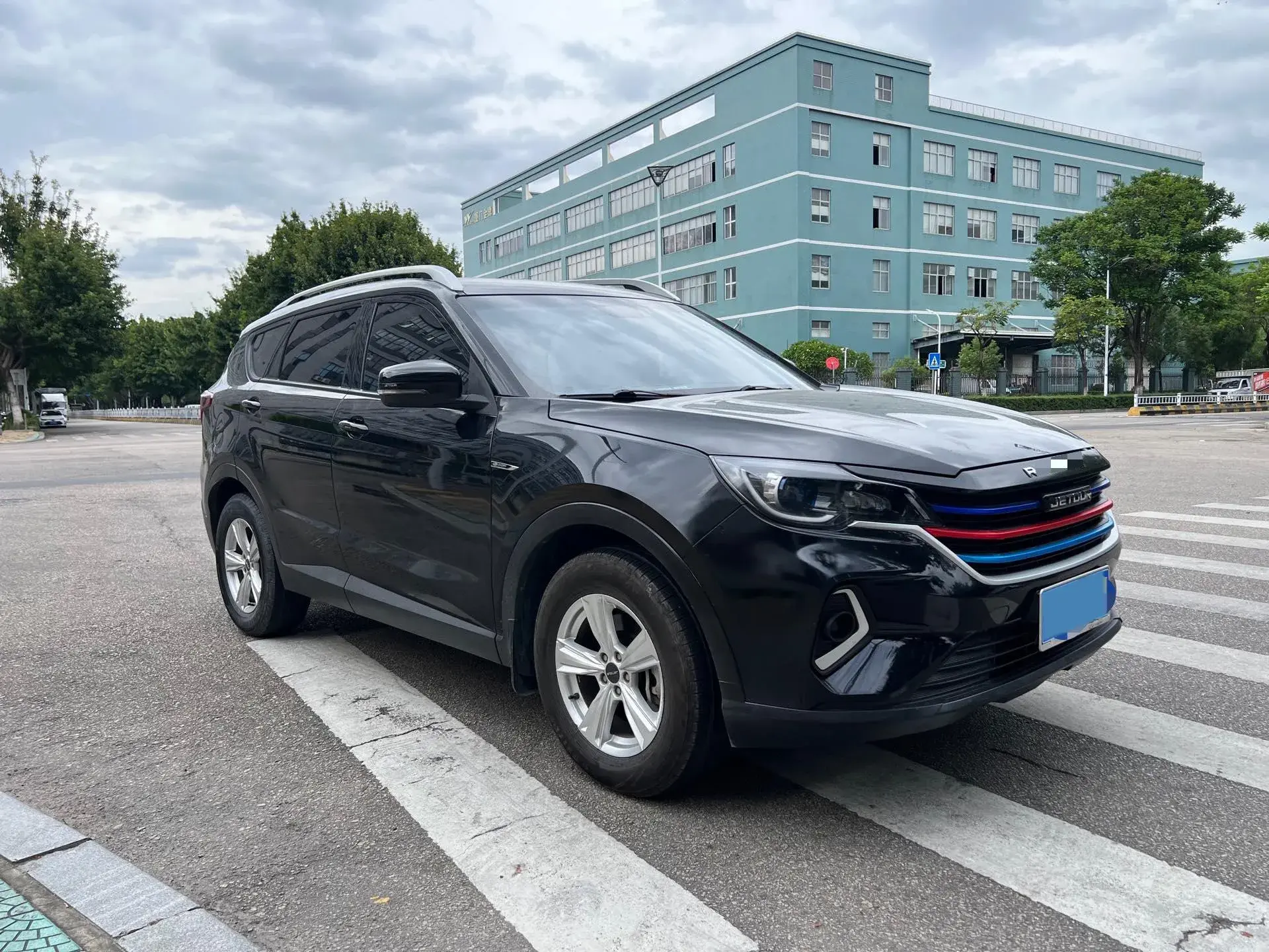 2022 JETOUR X70M thumbnail 3