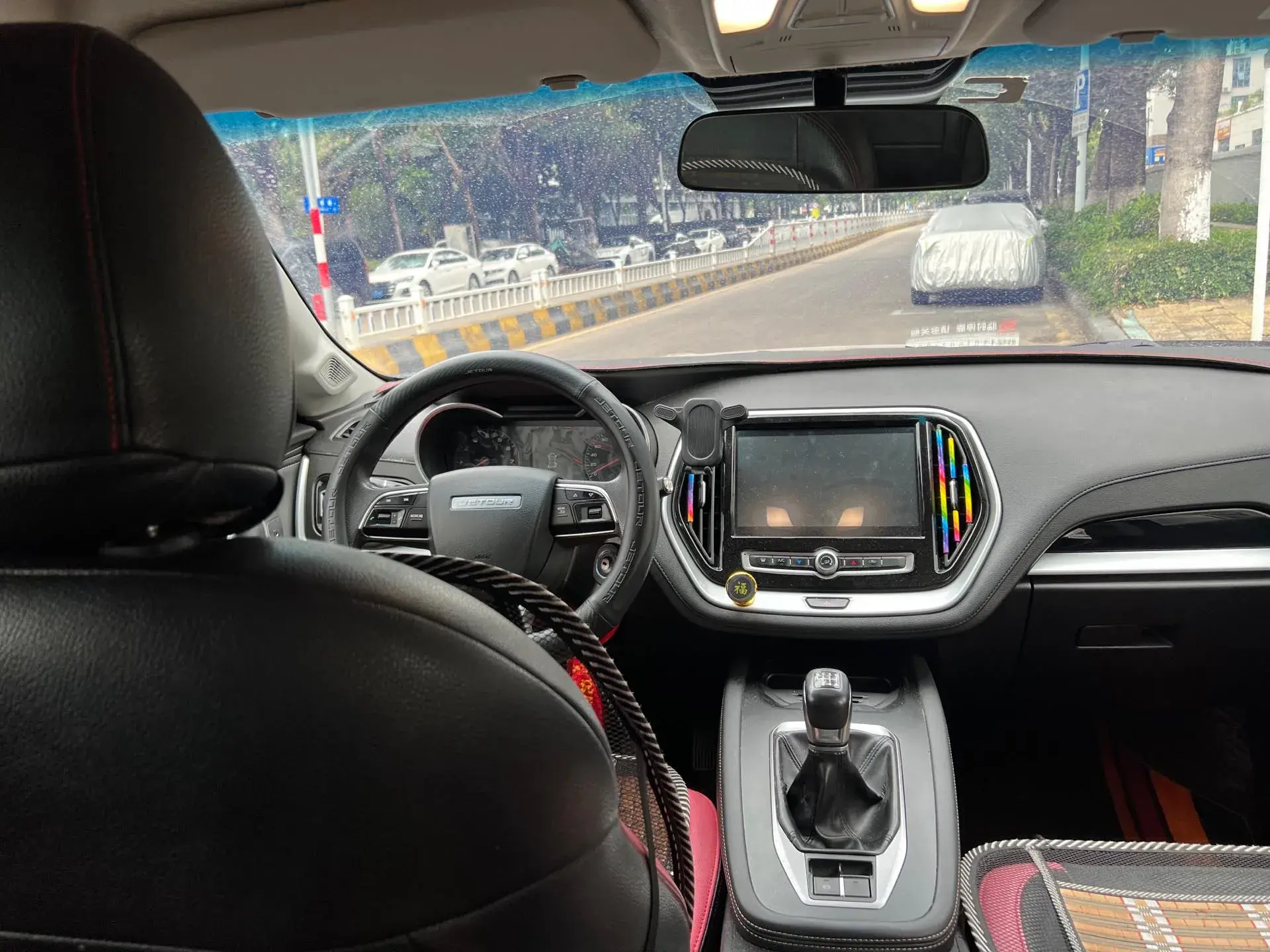 2022 JETOUR X70M thumbnail 4