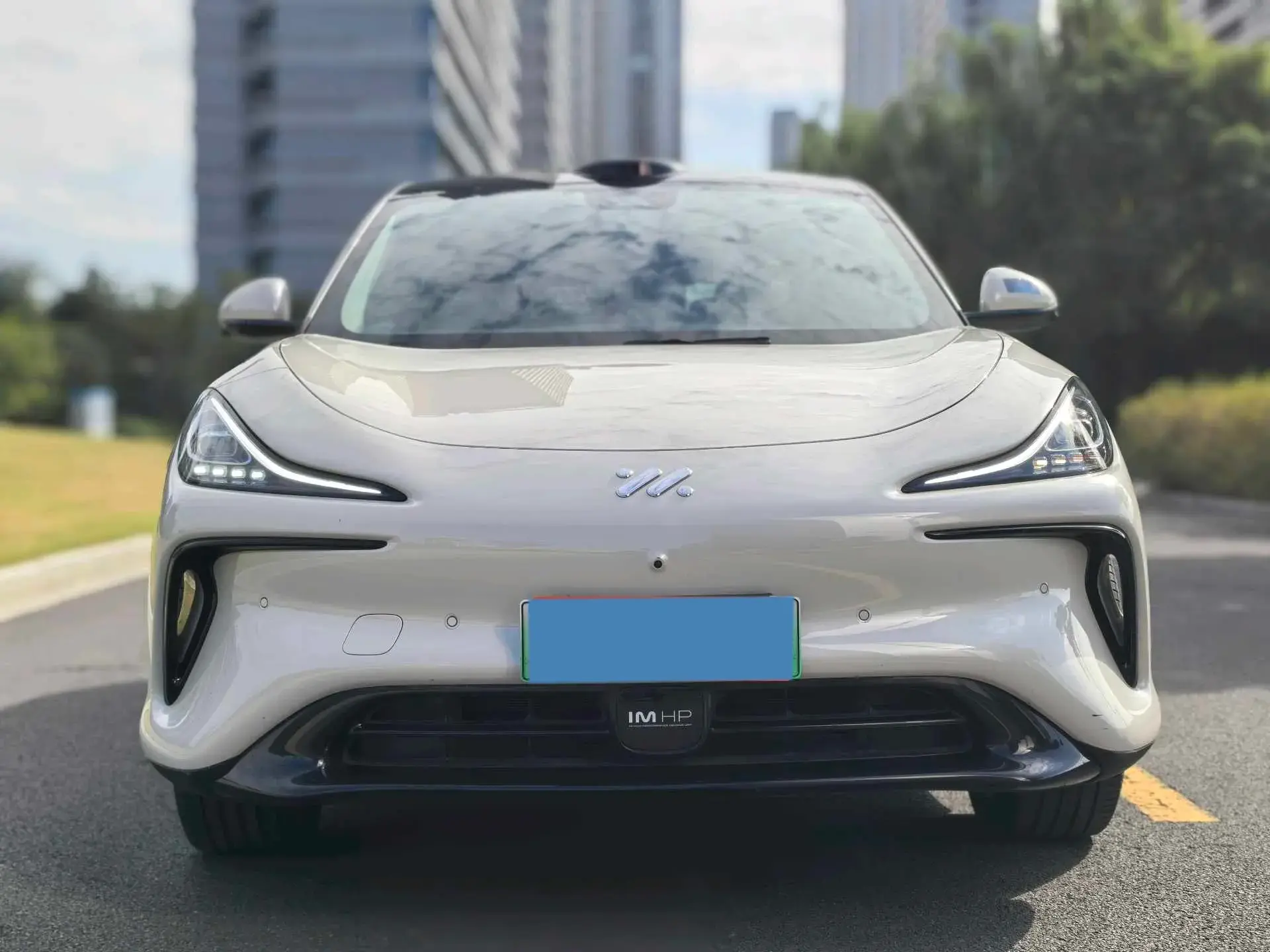 2023 IM LS6 thumbnail 2