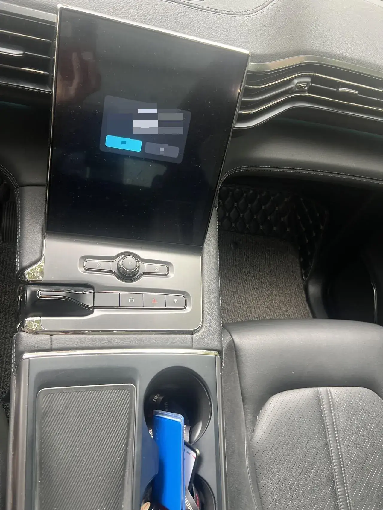 2020 NIO ES6 thumbnail 4