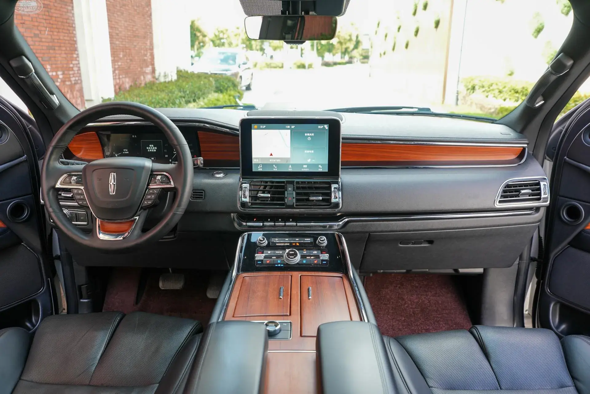 2018 LINCOLN NAVIGATOR thumbnail 4