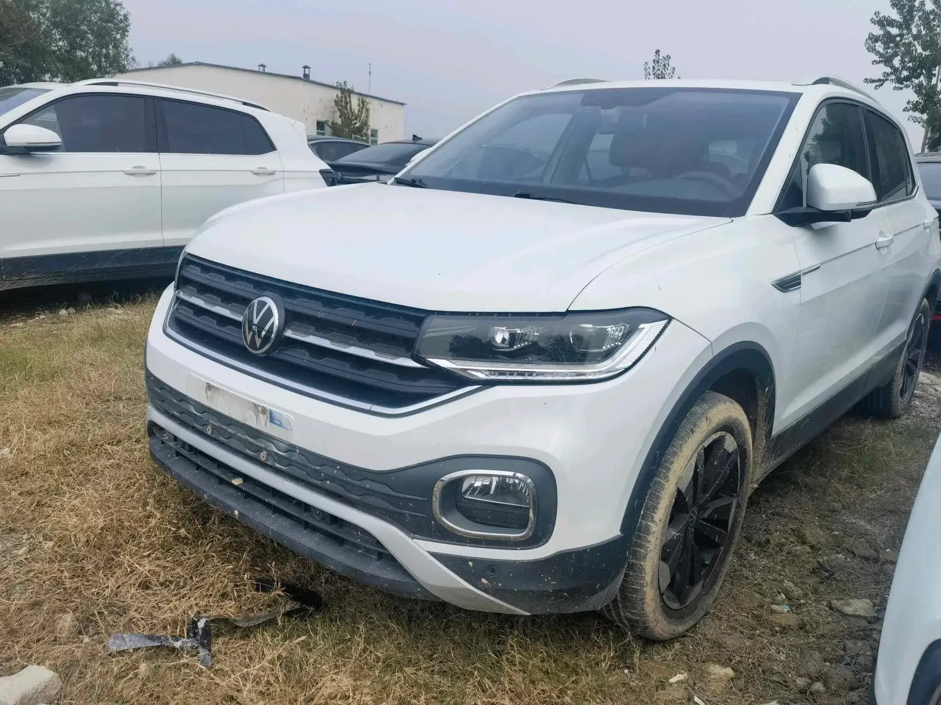 2023 VOLKSWAGEN TACQUA view 1