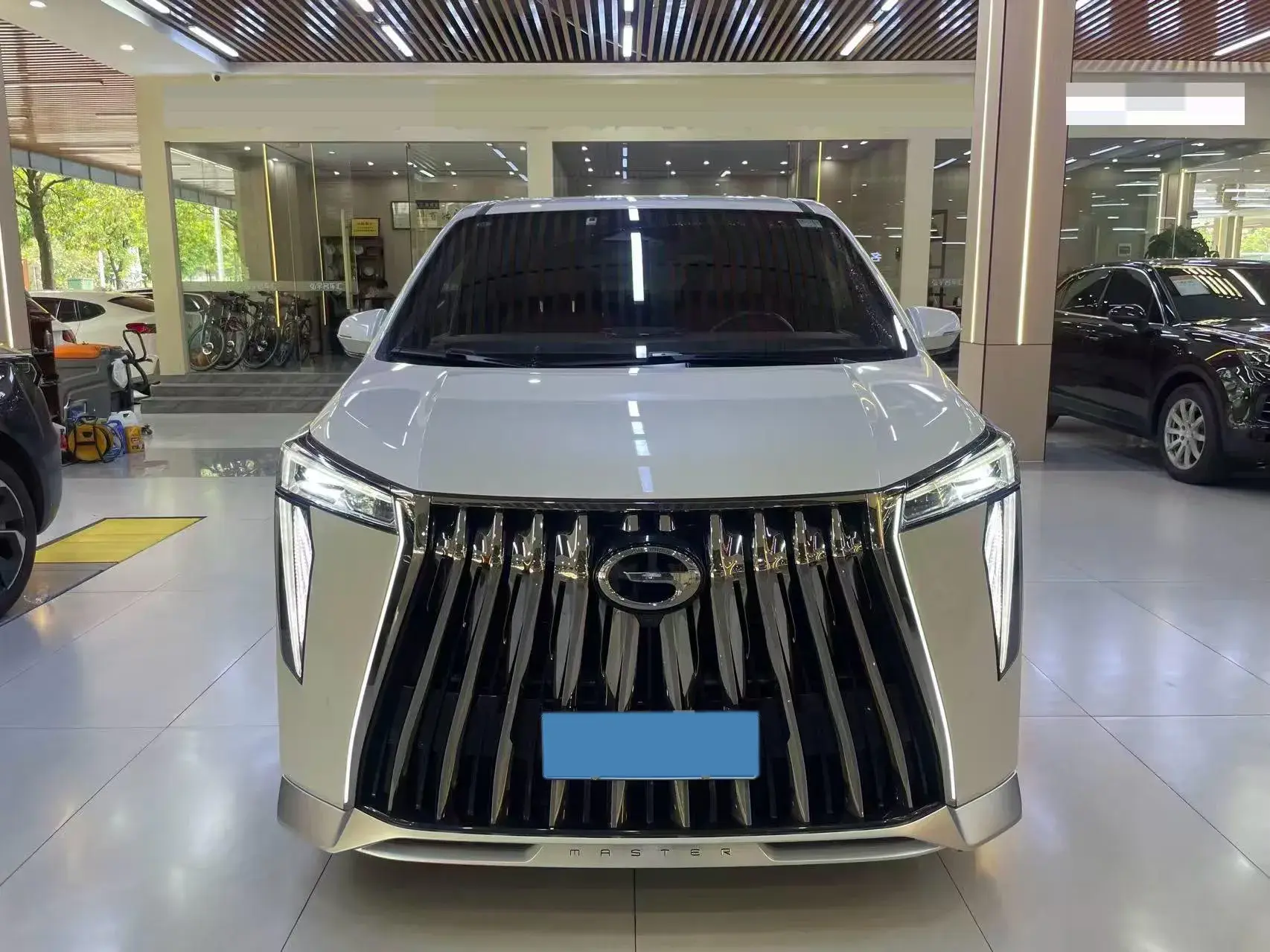 2023 GAC TRUMPCHI thumbnail 2