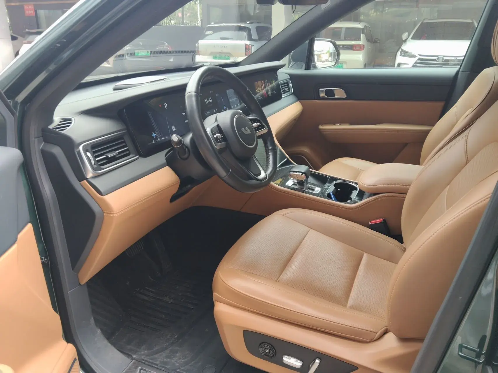 2021 LI ONE thumbnail 4