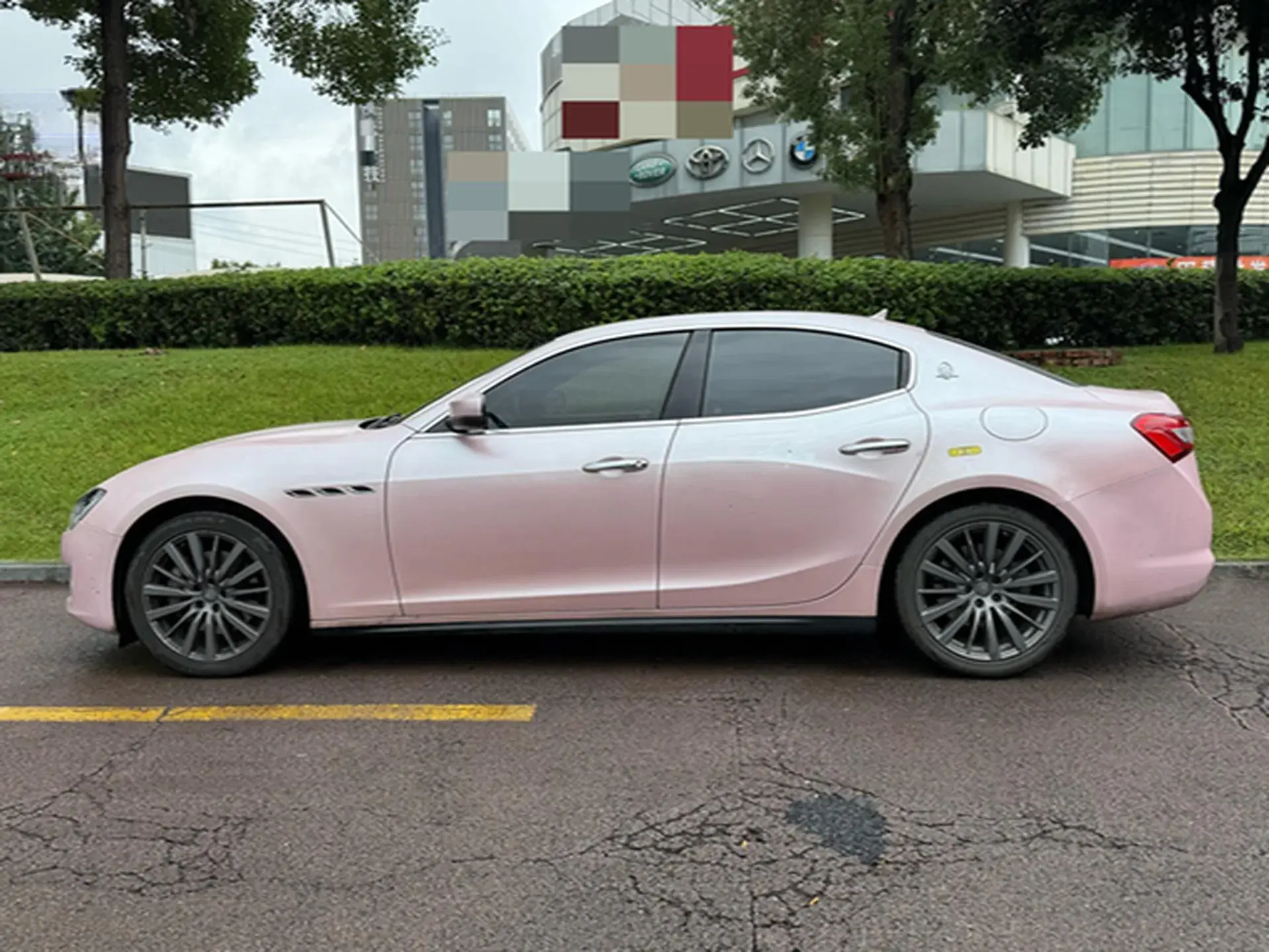 2017 MASERATI GHIBLI thumbnail 2