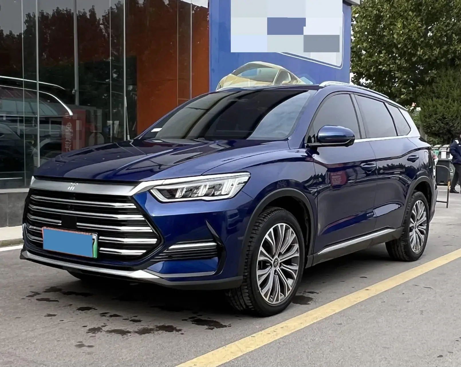 2022 BYD SONG view 1