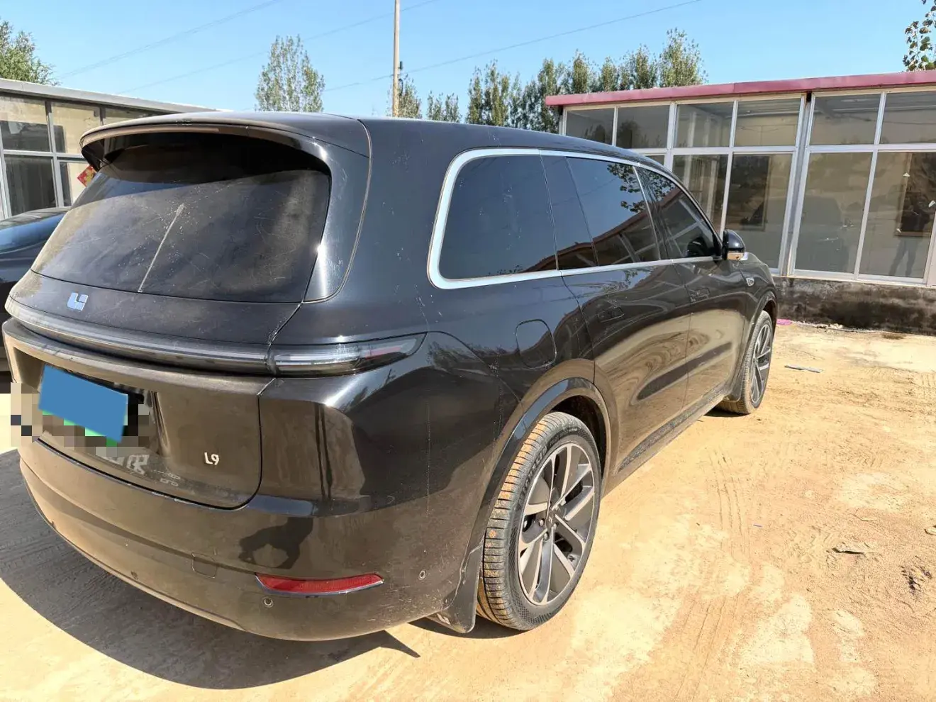 2024 LI L9 thumbnail 4