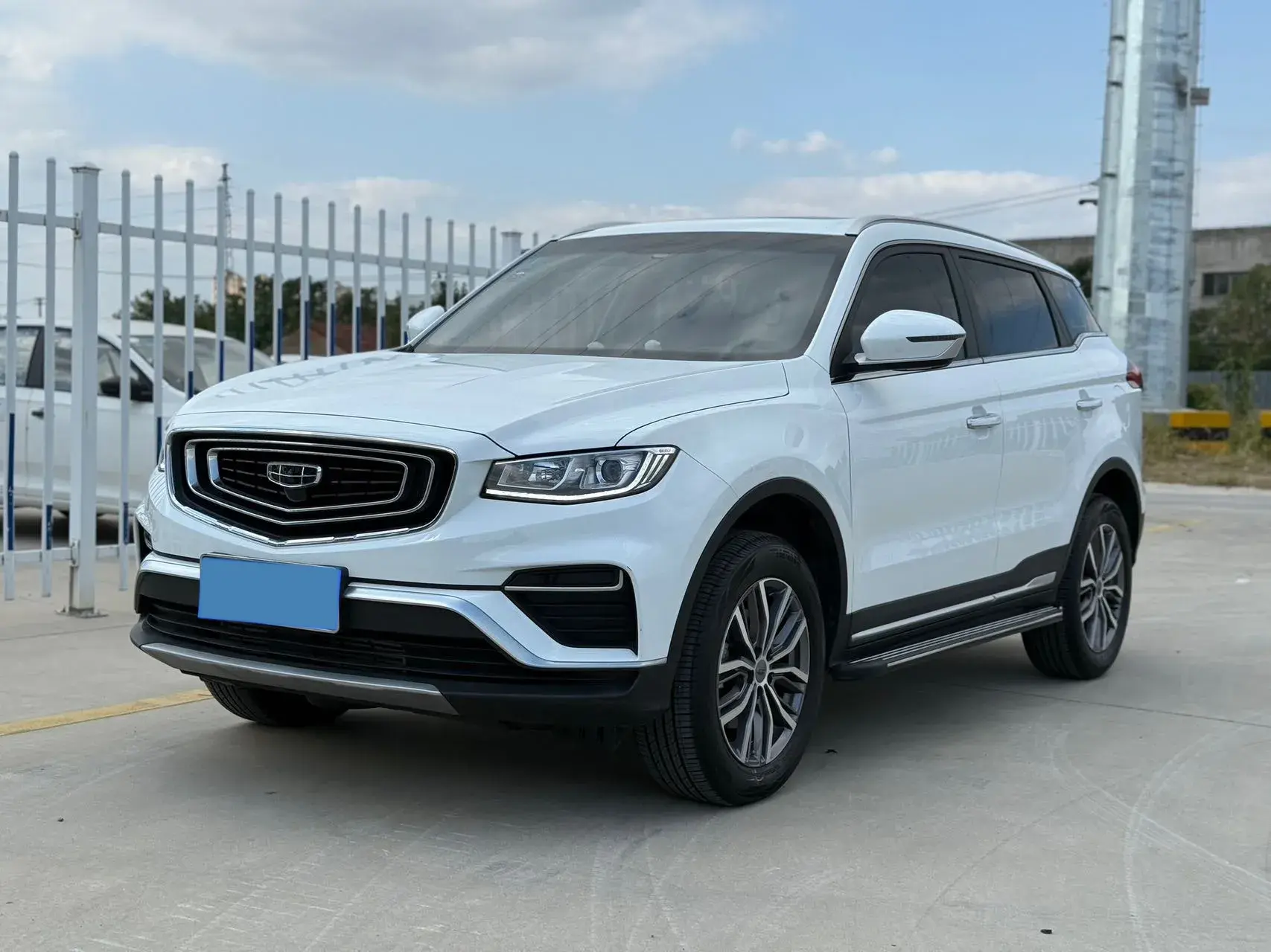 2020 GEELY AZKARRA view 1