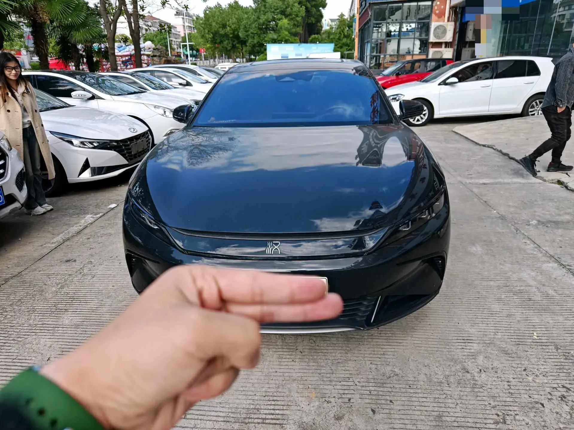 2022 BYD HAN thumbnail 2